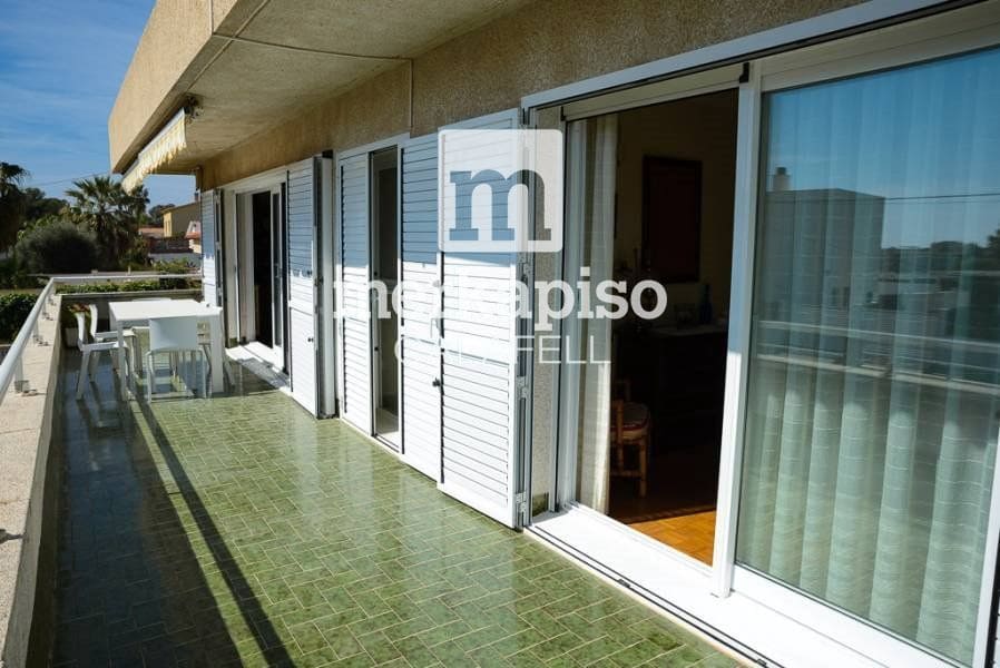 4 quarto Moradia para venda em Calafell com piscina garagem - 550 000 € (Ref: 9566637)
