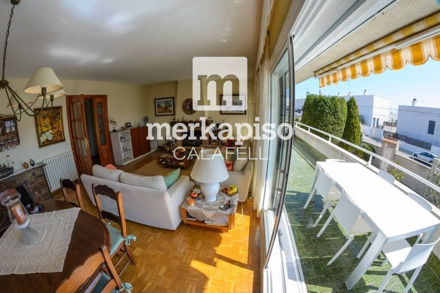 4 quarto Moradia para venda em Calafell com piscina garagem - 550 000 € (Ref: 9566637)