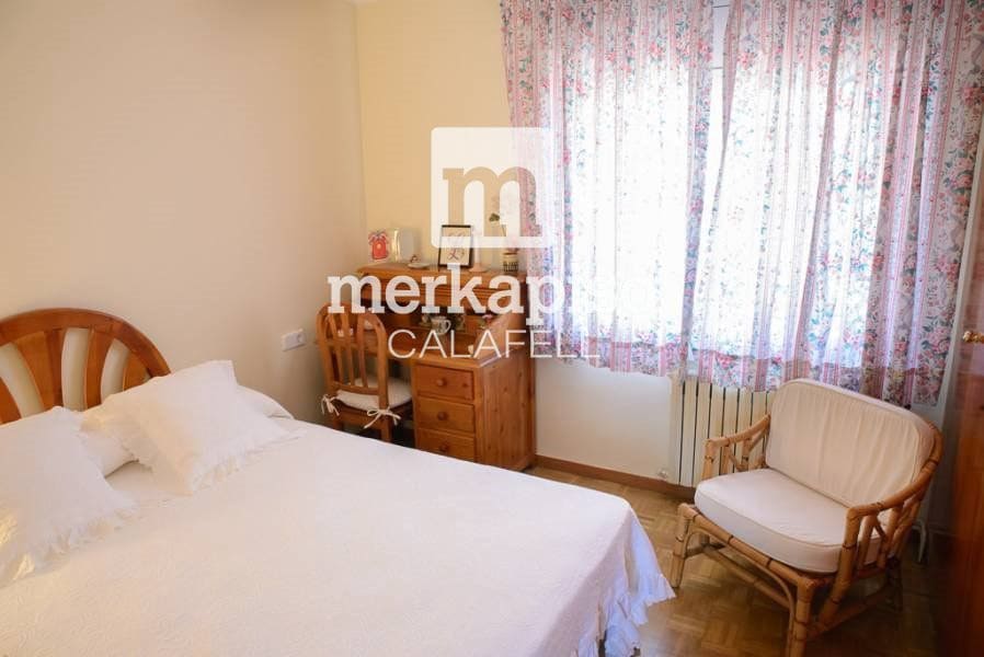 4 quarto Moradia para venda em Calafell com piscina garagem - 550 000 € (Ref: 9566637)