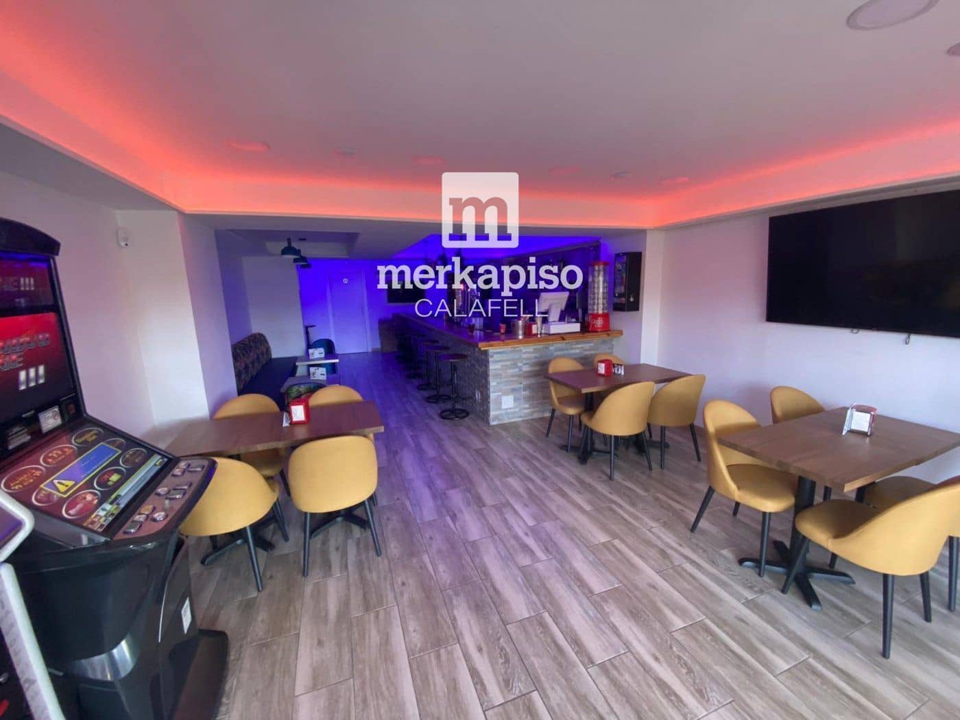 Kommersiell til salgs i Calafell - € 120 000 (Ref: 9566638)