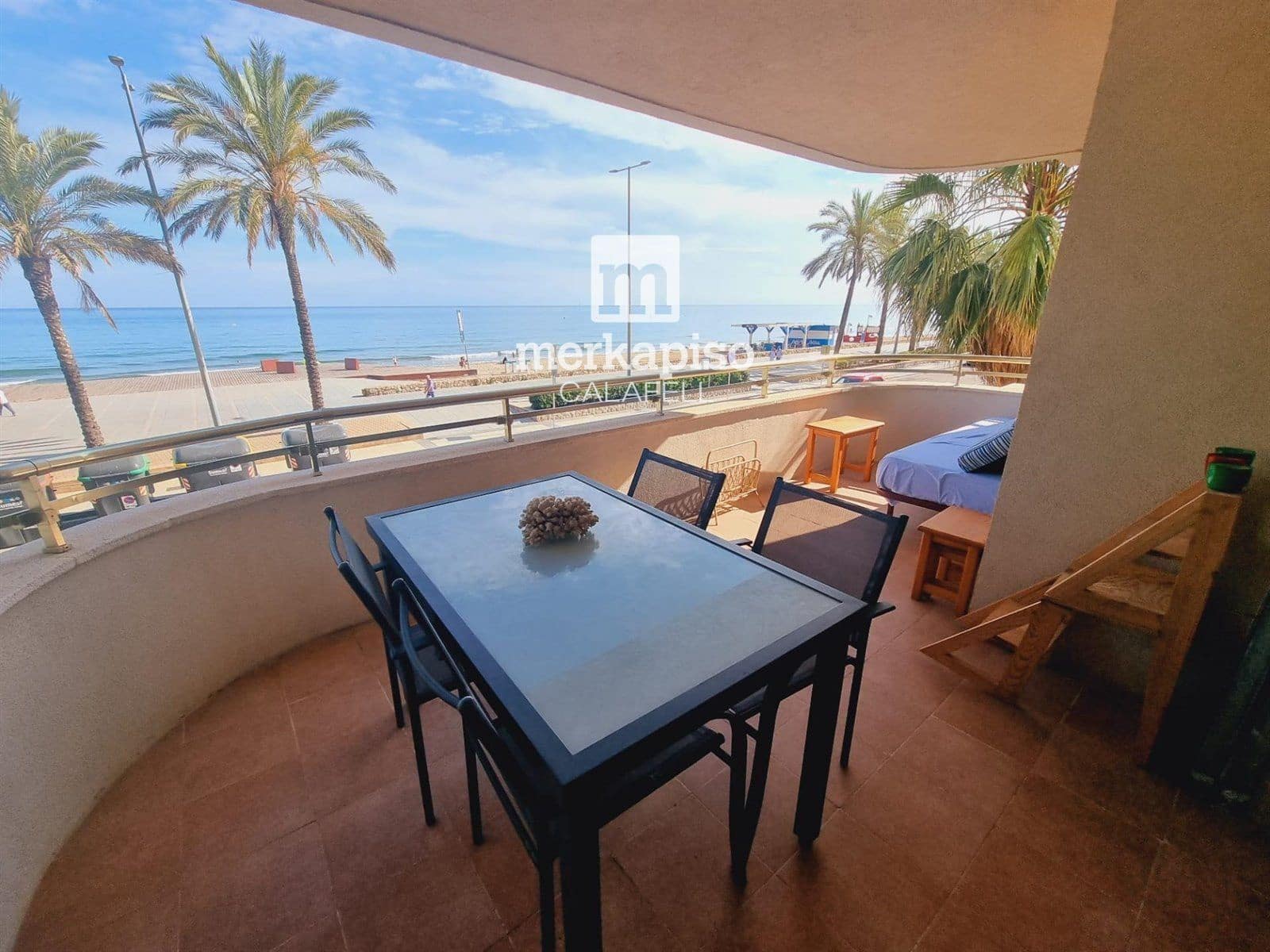 Piso de 4 habitaciones en Calafell en venta con garaje - 370.000 € (Ref: 9575120)