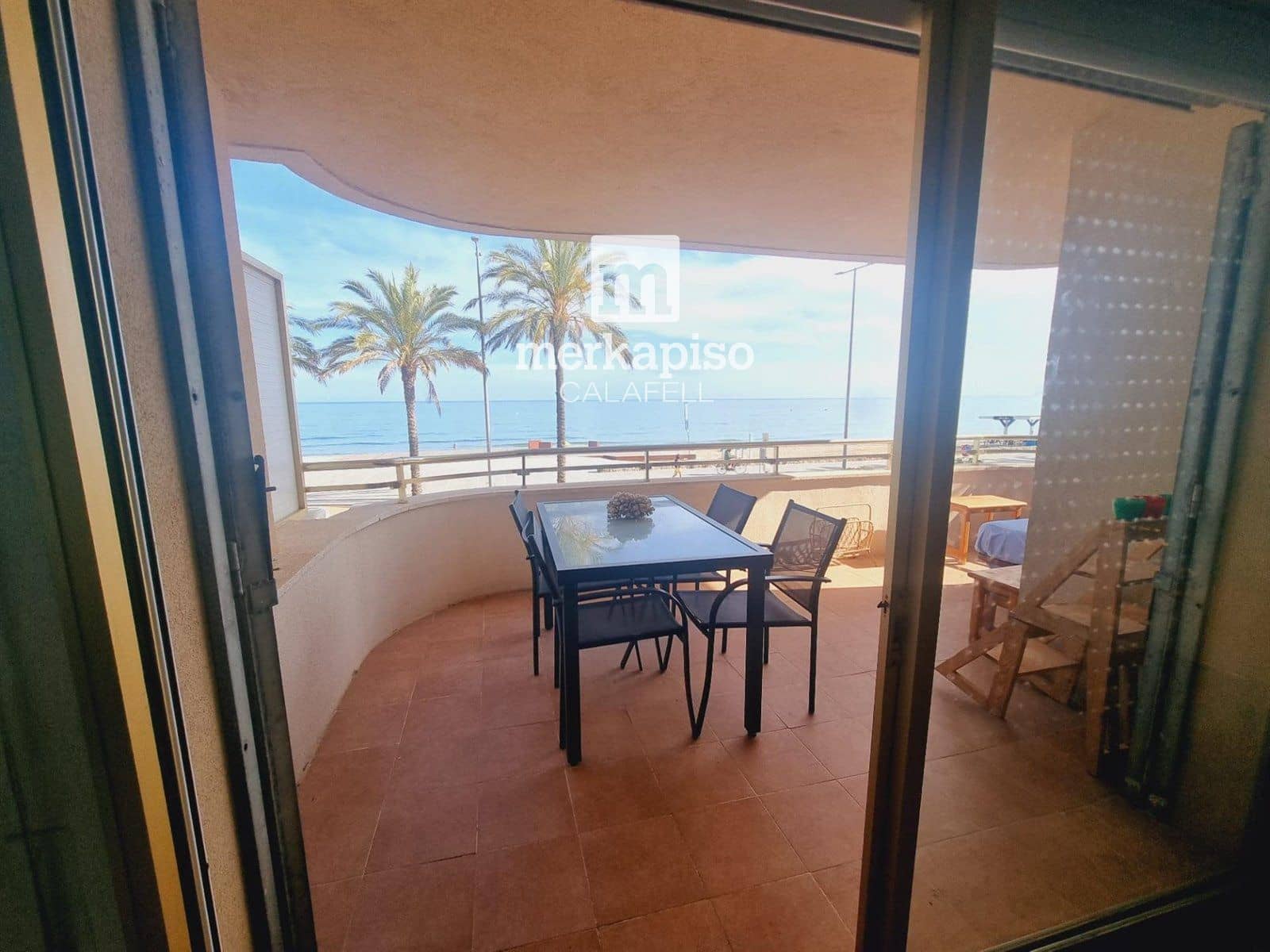 Piso de 4 habitaciones en Calafell en venta con garaje - 370.000 € (Ref: 9575120)