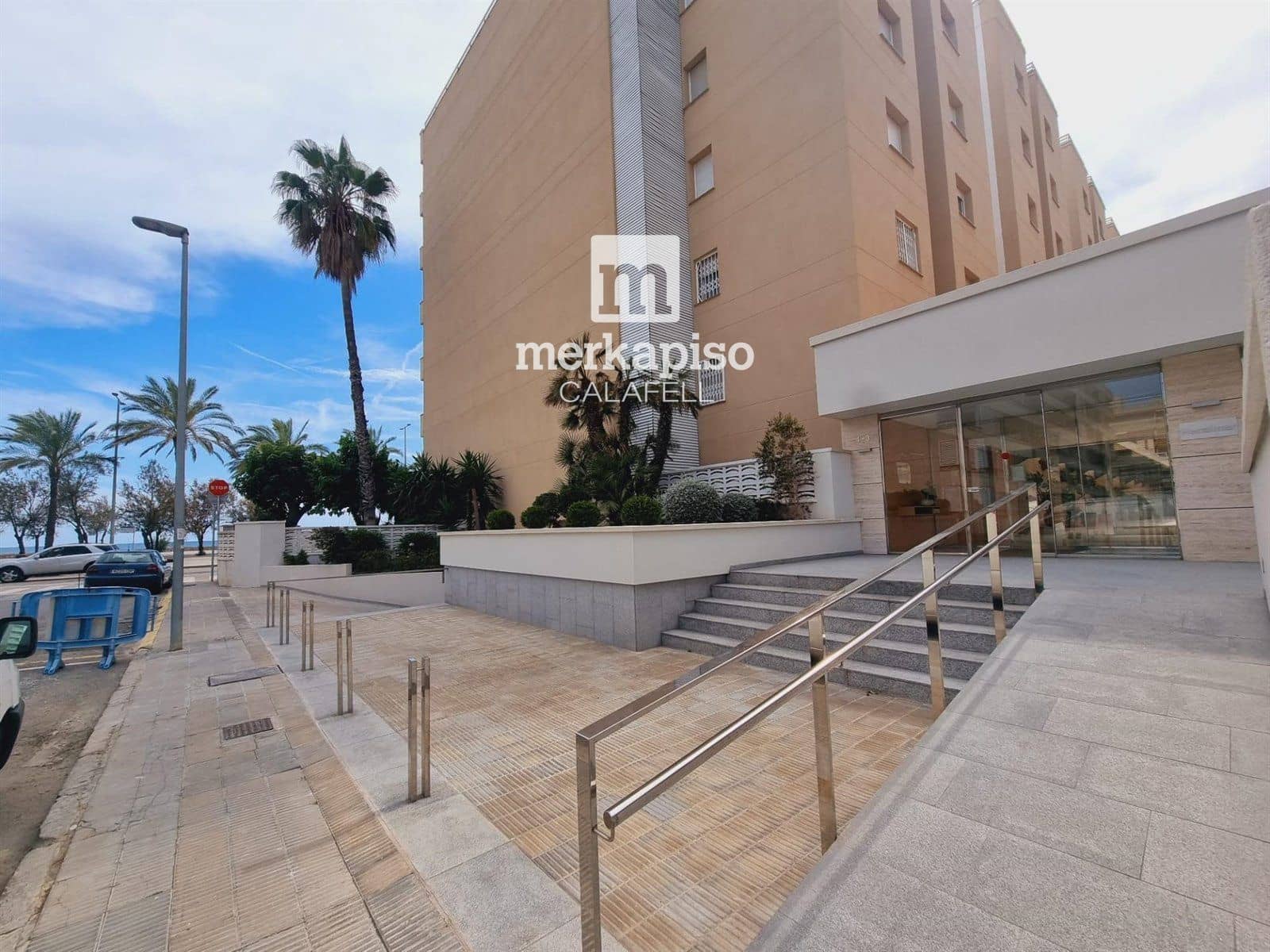Piso de 4 habitaciones en Calafell en venta con garaje - 370.000 € (Ref: 9575120)