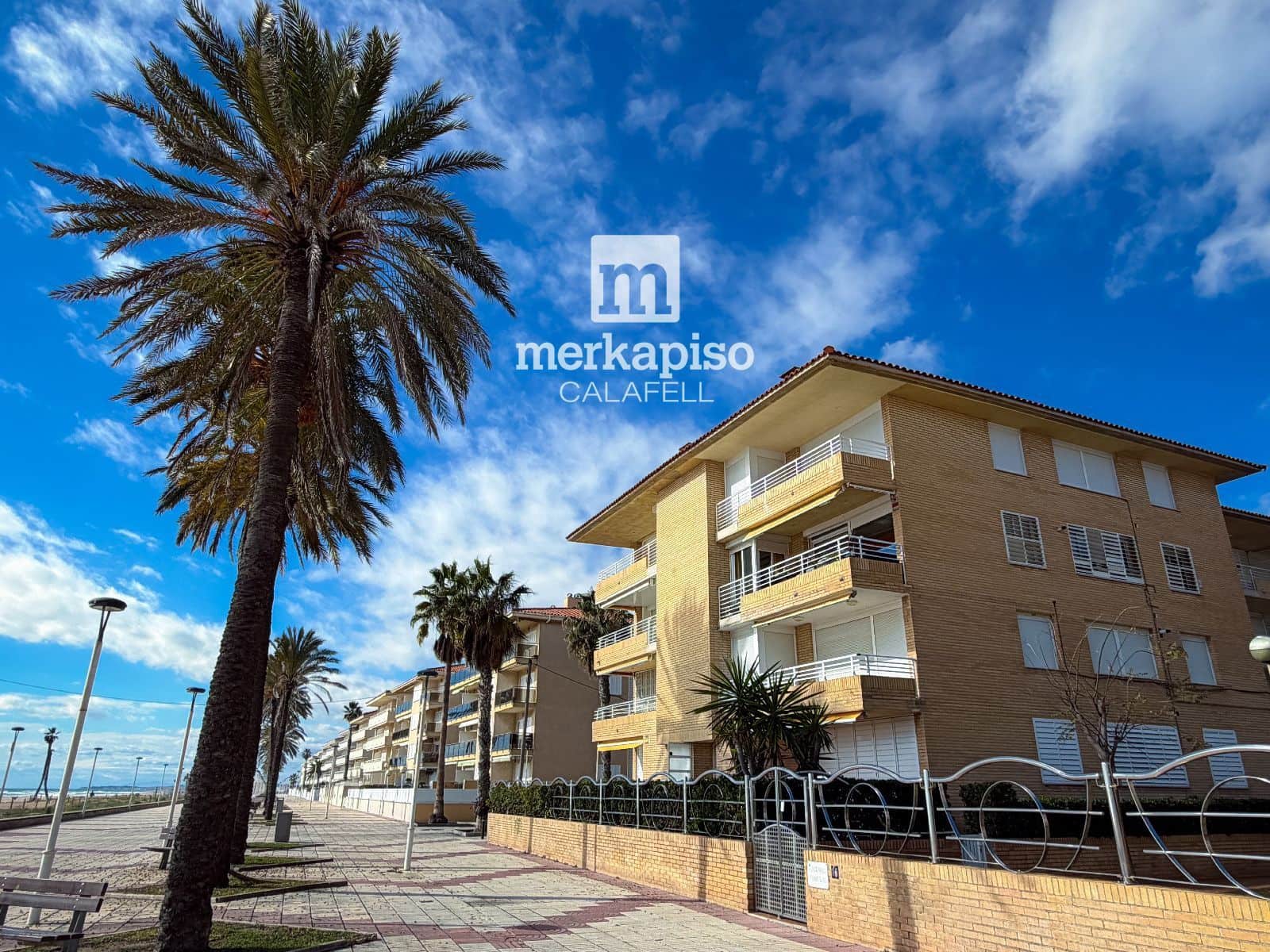 2 quarto Penthouse para venda em El Vendrell com piscina garagem - 325 000 € (Ref: 9575121)