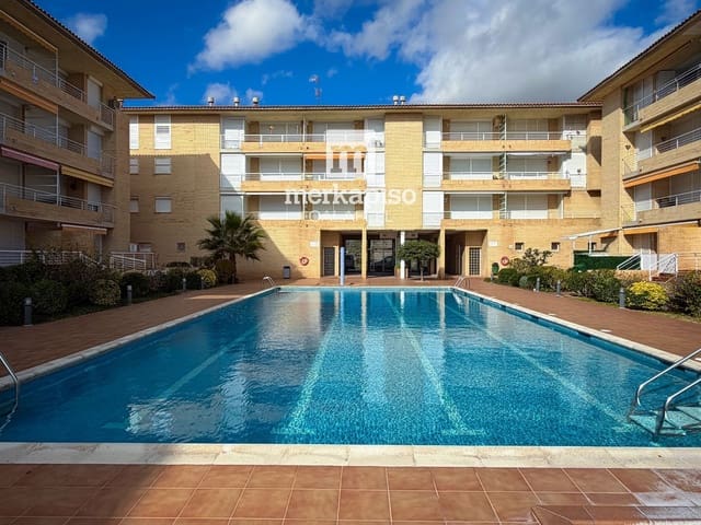 Ático de 2 habitaciones en El Vendrell en venta con piscina garaje - 325.000 € (Ref: 9575121)