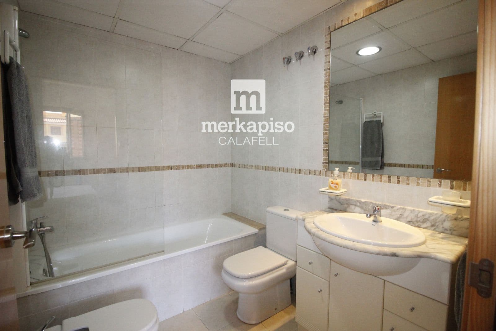 1 sypialnia Mieszkanie na sprzedaż w Creixell z basenem garażem - 180 000 € (Ref: 9575123)