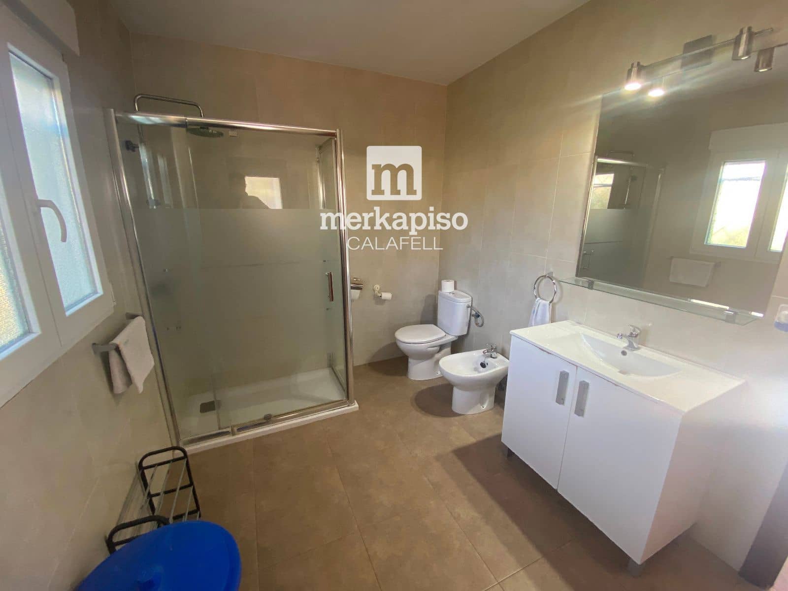 5 slaapkamer Villa te koop in Cunit met zwembad garage - € 399.000 (Ref: 9626616)