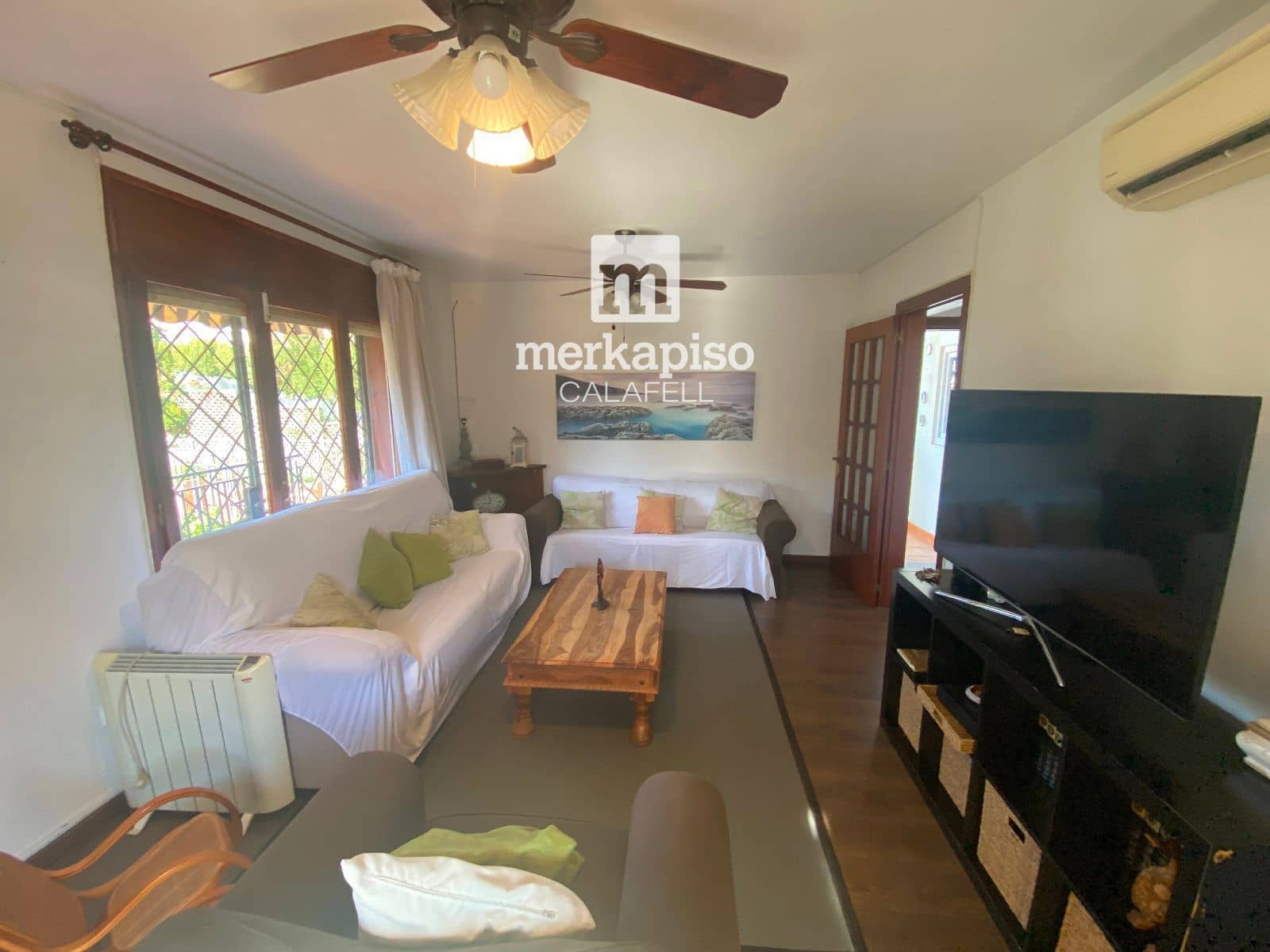 5 slaapkamer Villa te koop in Cunit met zwembad garage - € 399.000 (Ref: 9626616)