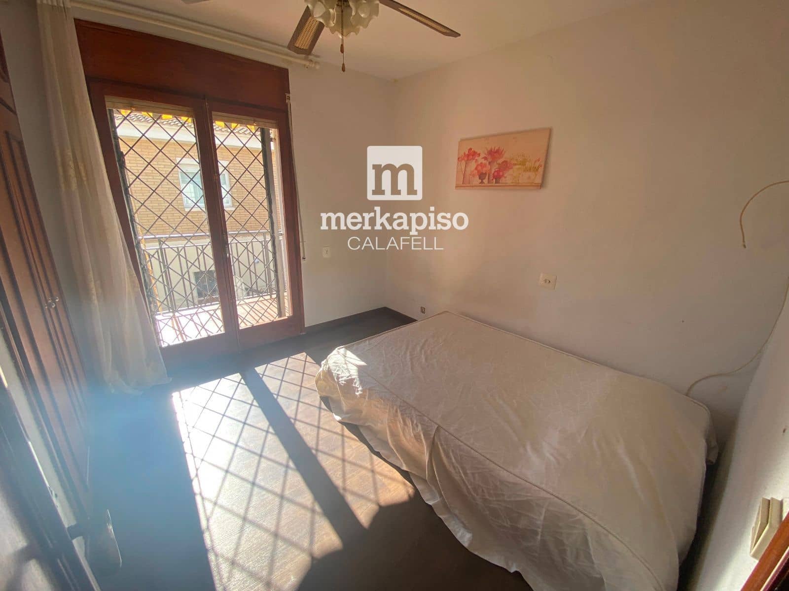 5 slaapkamer Villa te koop in Cunit met zwembad garage - € 399.000 (Ref: 9626616)