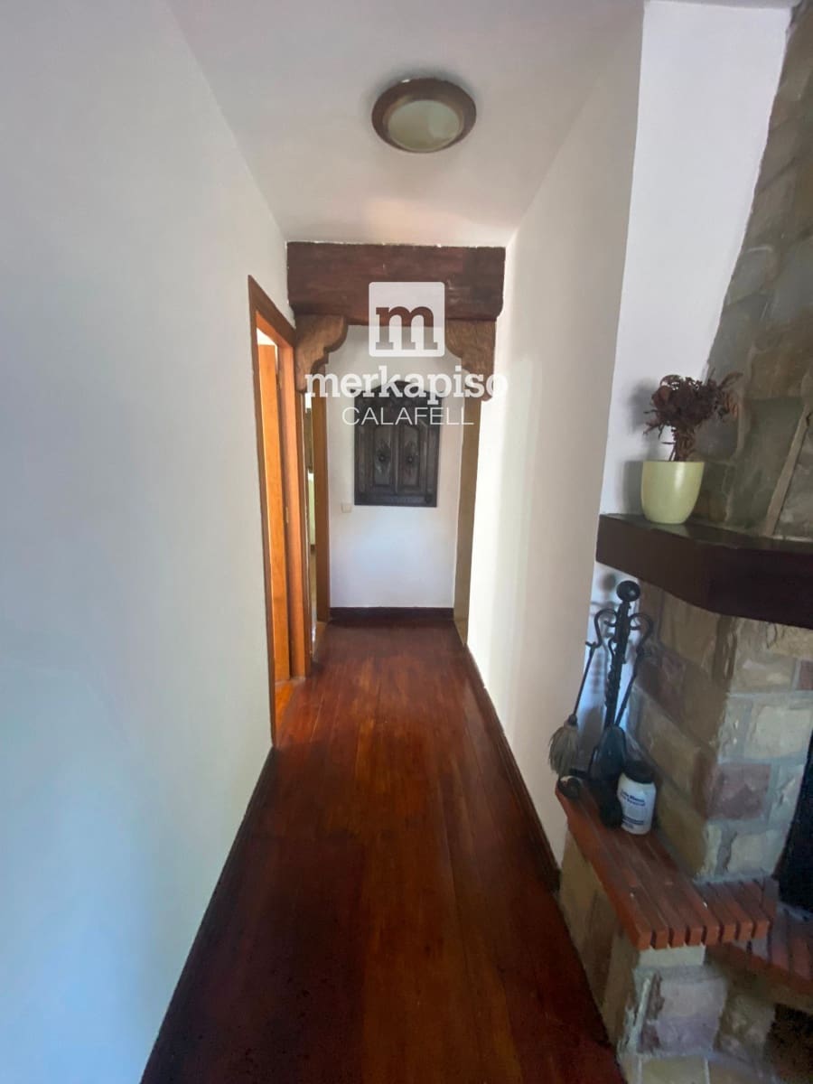 5 slaapkamer Villa te koop in Cunit met zwembad garage - € 399.000 (Ref: 9626616)