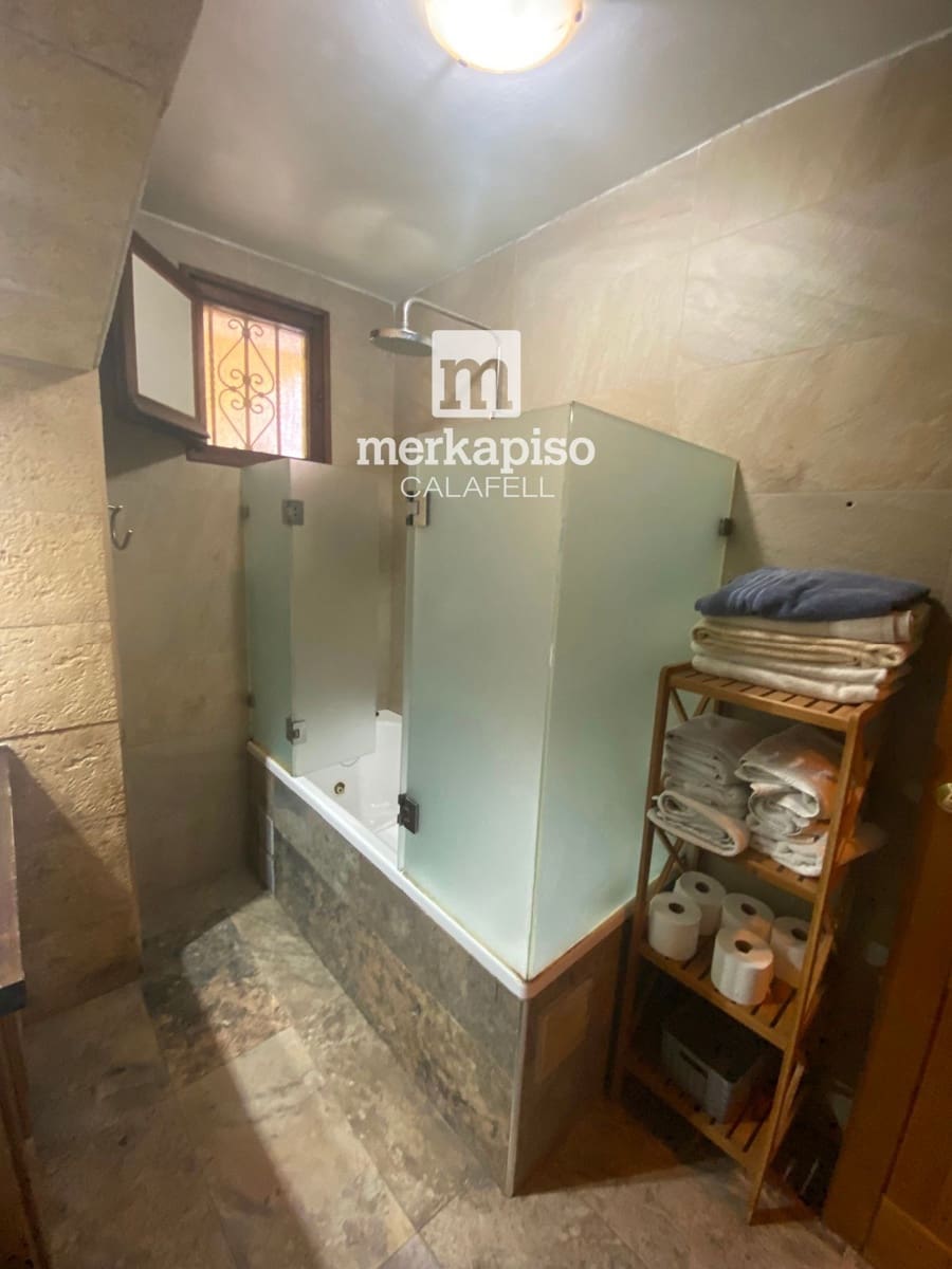 5 slaapkamer Villa te koop in Cunit met zwembad garage - € 399.000 (Ref: 9626616)