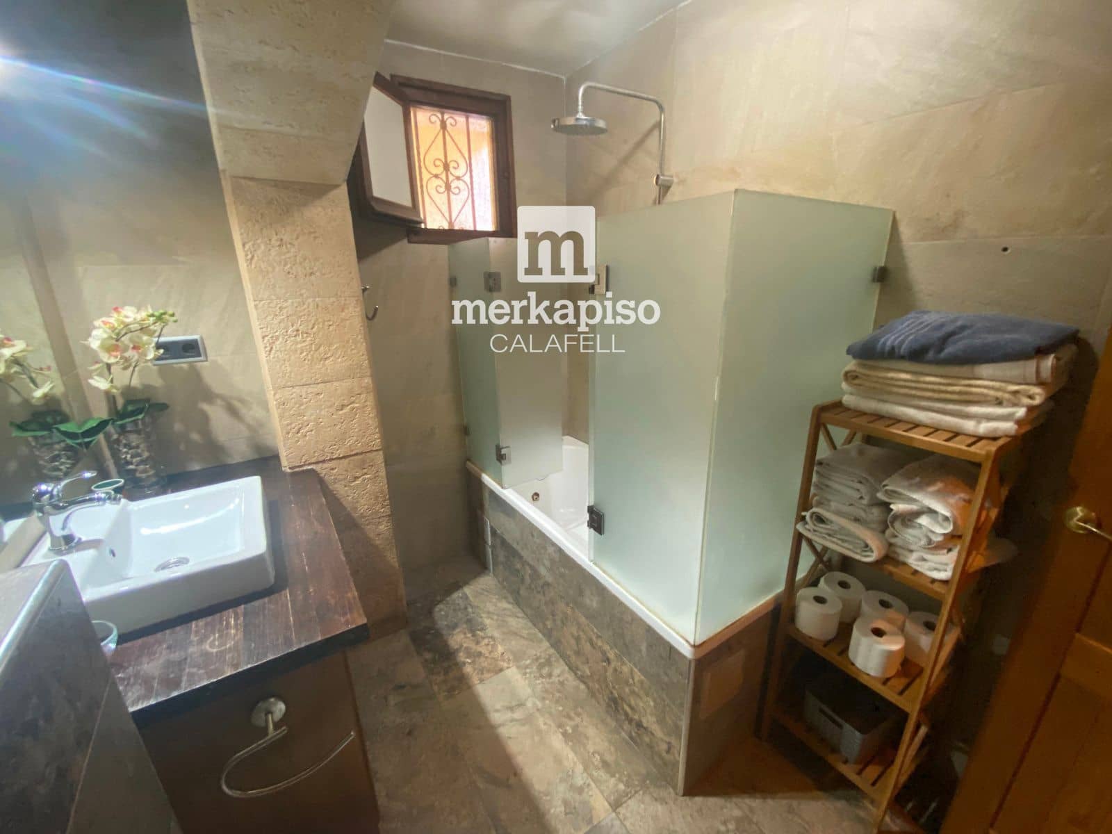 5 slaapkamer Villa te koop in Cunit met zwembad garage - € 399.000 (Ref: 9626616)