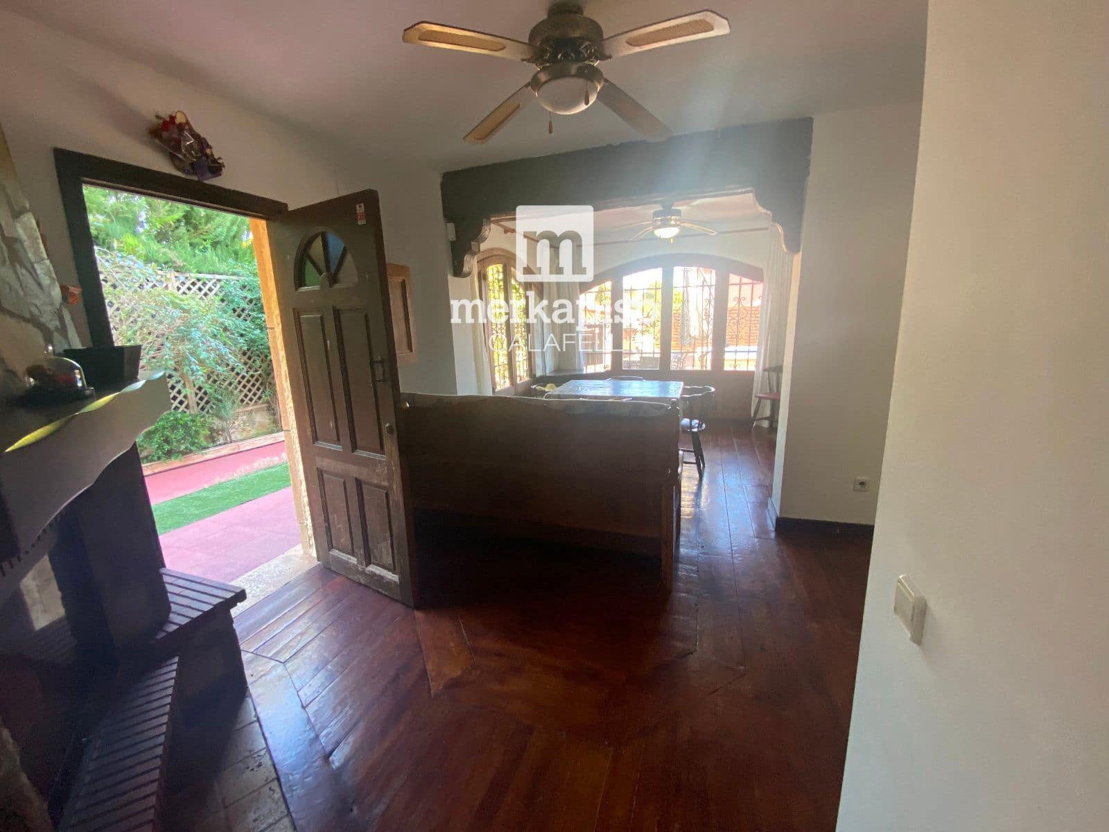 5 slaapkamer Villa te koop in Cunit met zwembad garage - € 399.000 (Ref: 9626616)