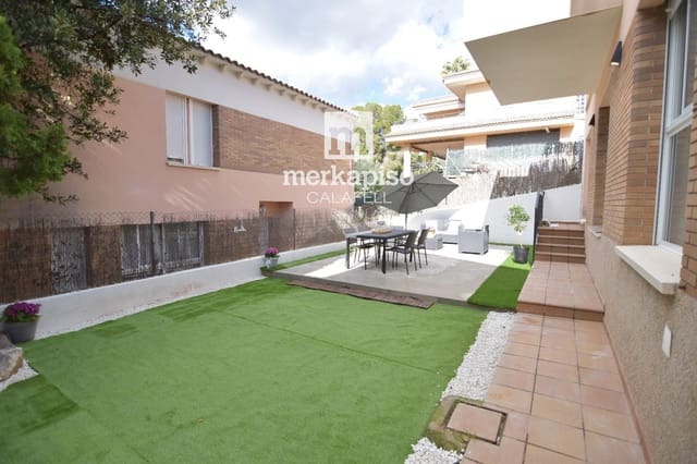 4 chambre Villa/Maison à vendre à Segur de Calafell, Calafell - 375 000 € (Ref: 9626617)