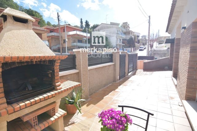 4 chambre Villa/Maison à vendre à Segur de Calafell, Calafell - 375 000 € (Ref: 9626617)