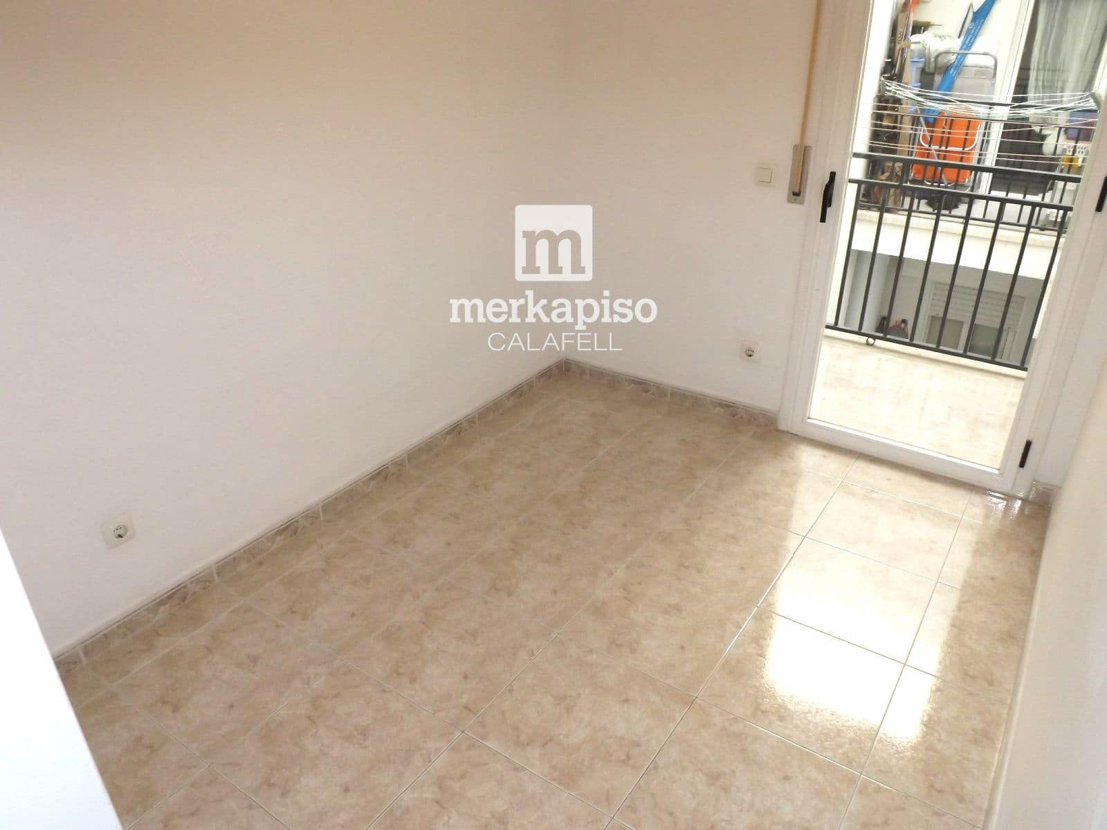 4 makuuhuone Kattohuoneisto myytävänä paikassa Calafell mukana uima-altaan 
autotalli - 297 000 € (Ref: 9626621)