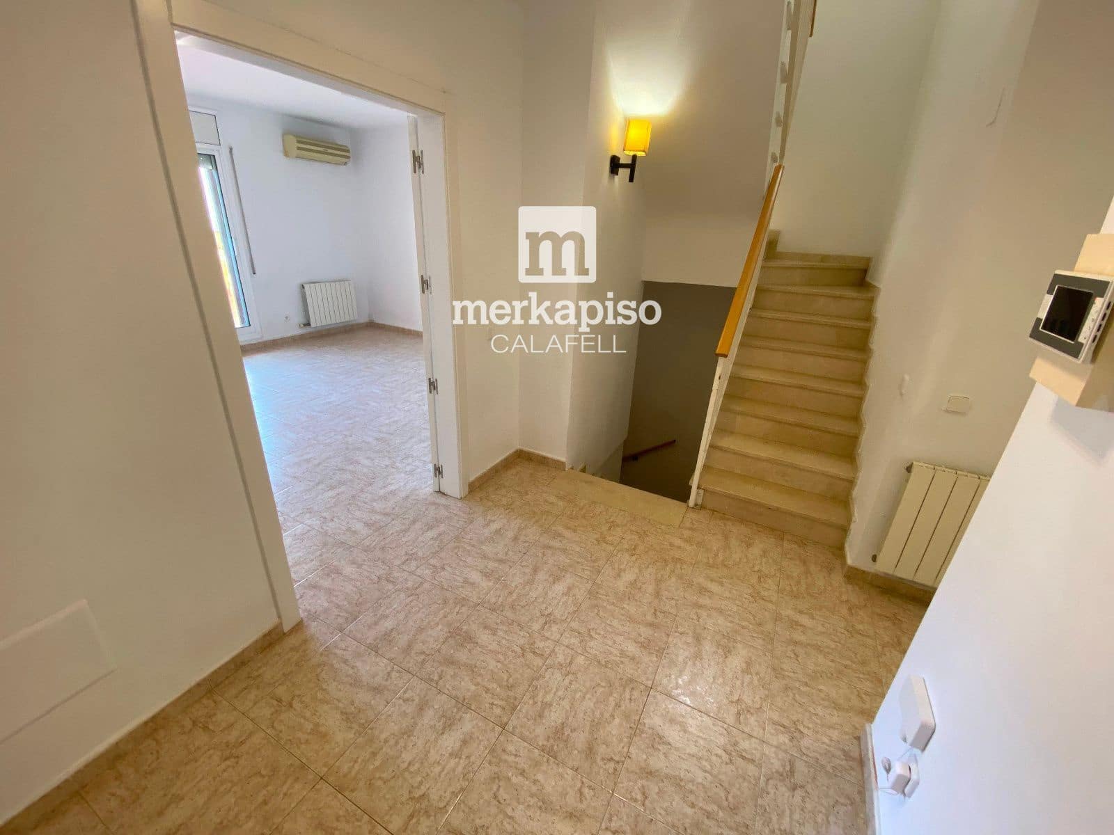 4 chambre Maison de Ville à vendre à Segur de Calafell avec garage - 357 000 € (Ref: 9626622)