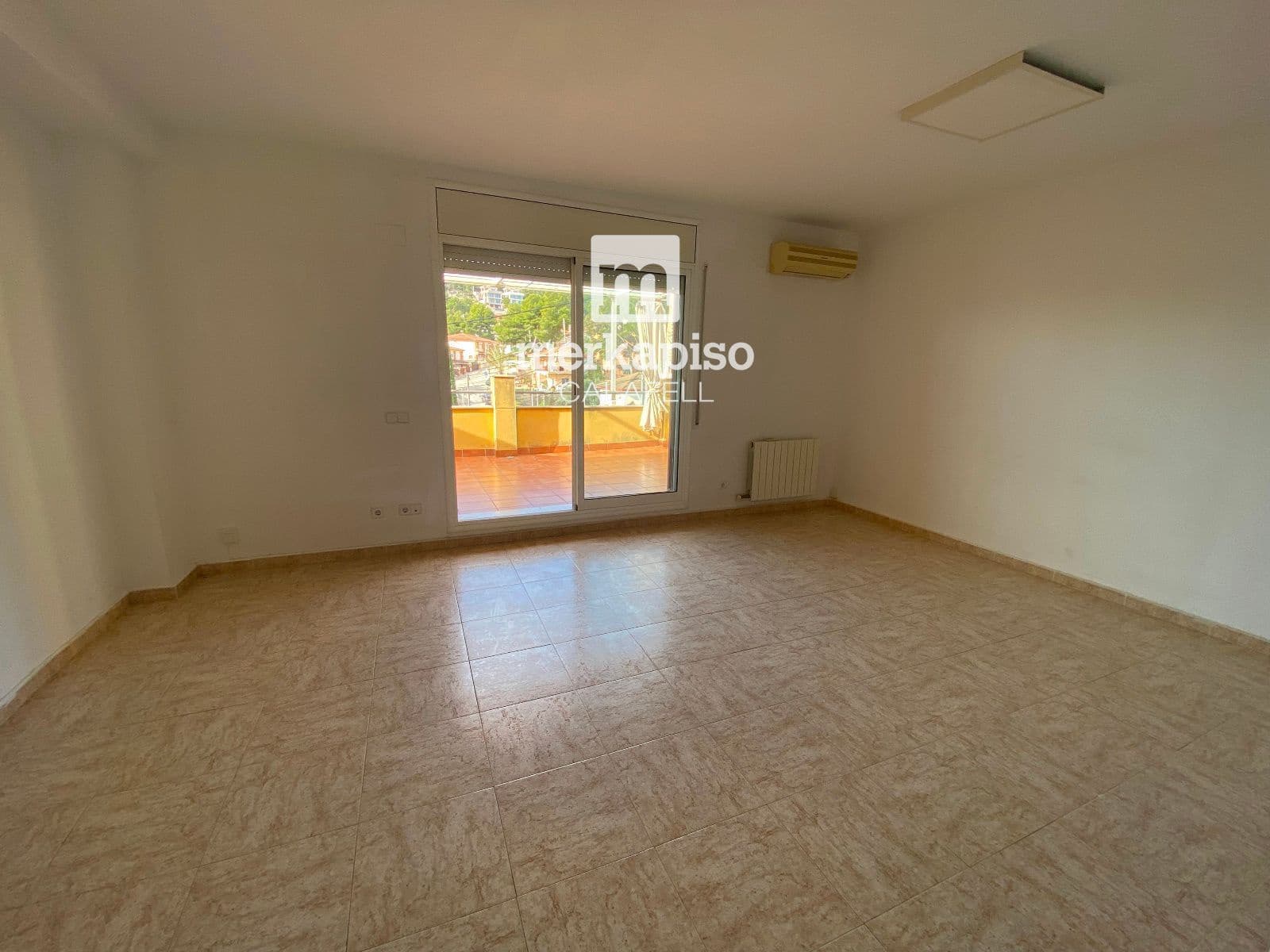 4 chambre Maison de Ville à vendre à Segur de Calafell avec garage - 357 000 € (Ref: 9626622)