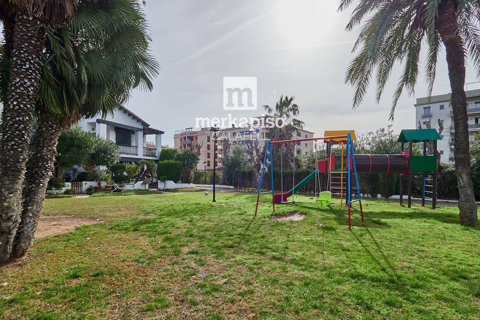 3 quarto Penthouse para venda em Calafell com piscina - 180 000 € (Ref: 9626627)