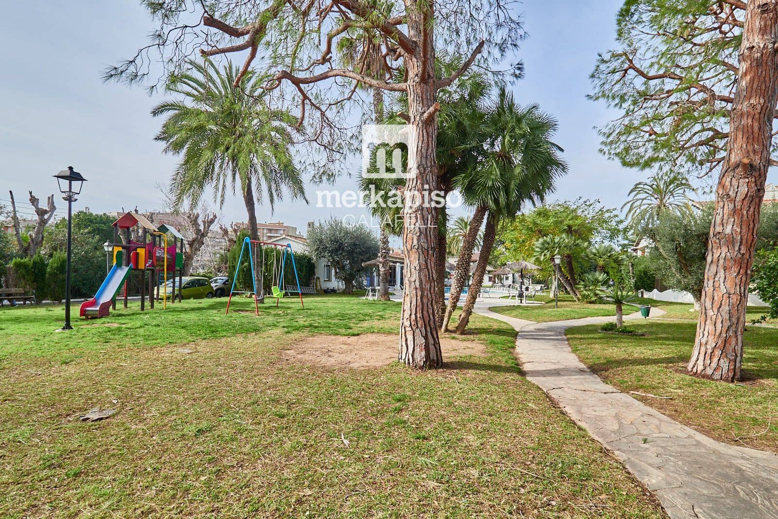 3 quarto Penthouse para venda em Calafell com piscina - 180 000 € (Ref: 9626627)