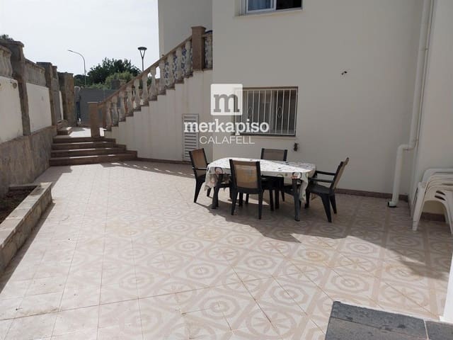 3 soverom Hus til salgs i El Vendrell med svømmebasseng - € 225 000 (Ref: 9626629)