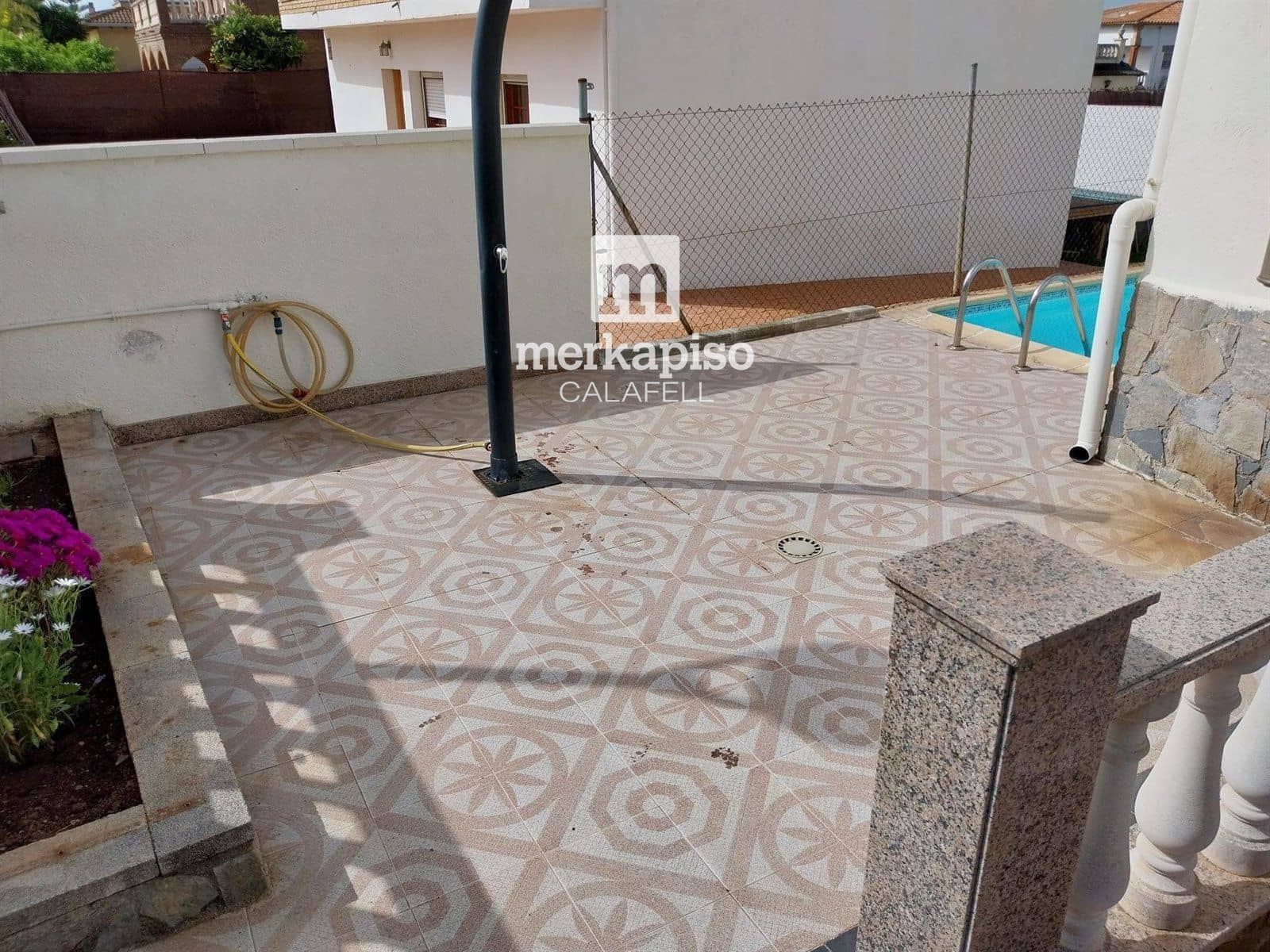 3 soverom Hus til salgs i El Vendrell med svømmebasseng - € 225 000 (Ref: 9626629)