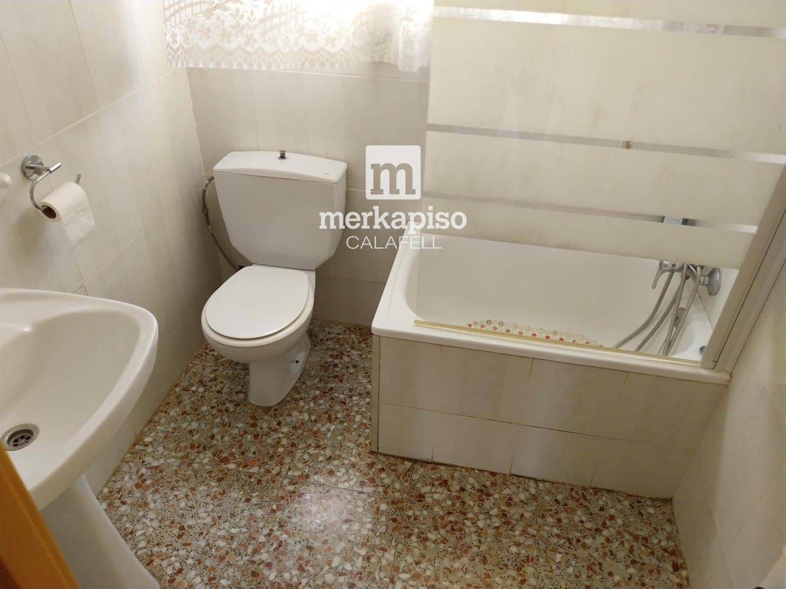 3 soverom Hus til salgs i El Vendrell med svømmebasseng - € 225 000 (Ref: 9626629)