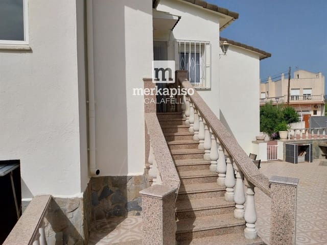 Casa de 3 habitaciones en El Vendrell en venta con piscina - 225.000 € (Ref: 9626629)