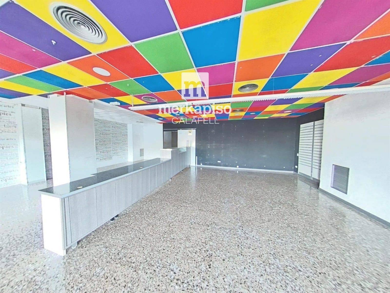 Kommersiell till salu i El Vendrell - 110 000 € (Ref: 9626633)