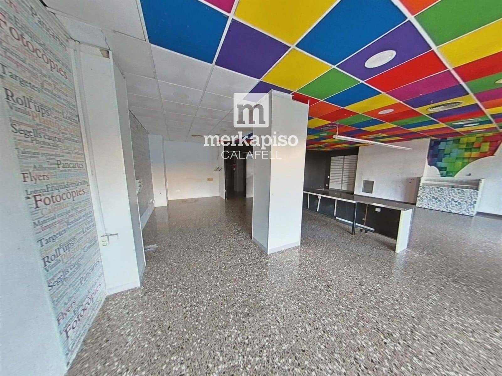 Kommersiell till salu i El Vendrell - 110 000 € (Ref: 9626633)