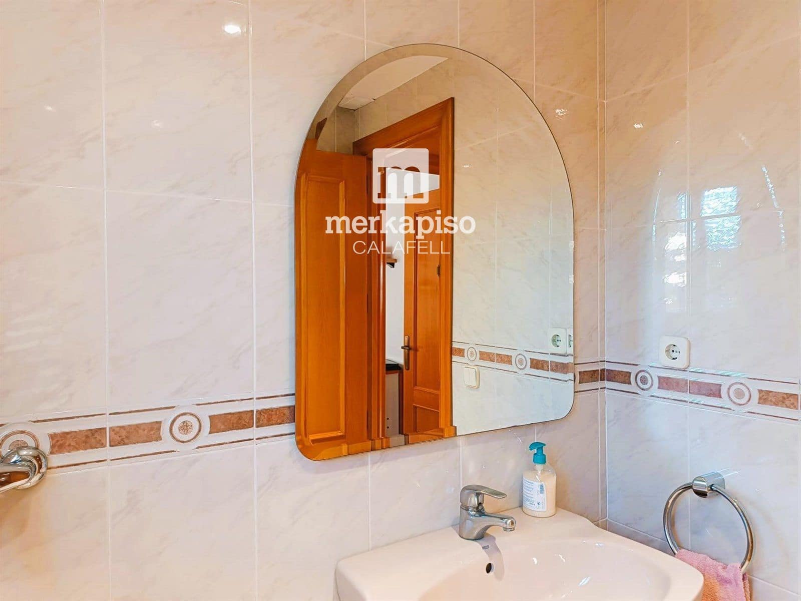 5 sovrum Villa till salu i El Vendrell med pool garage - 550 000 € (Ref: 9626637)