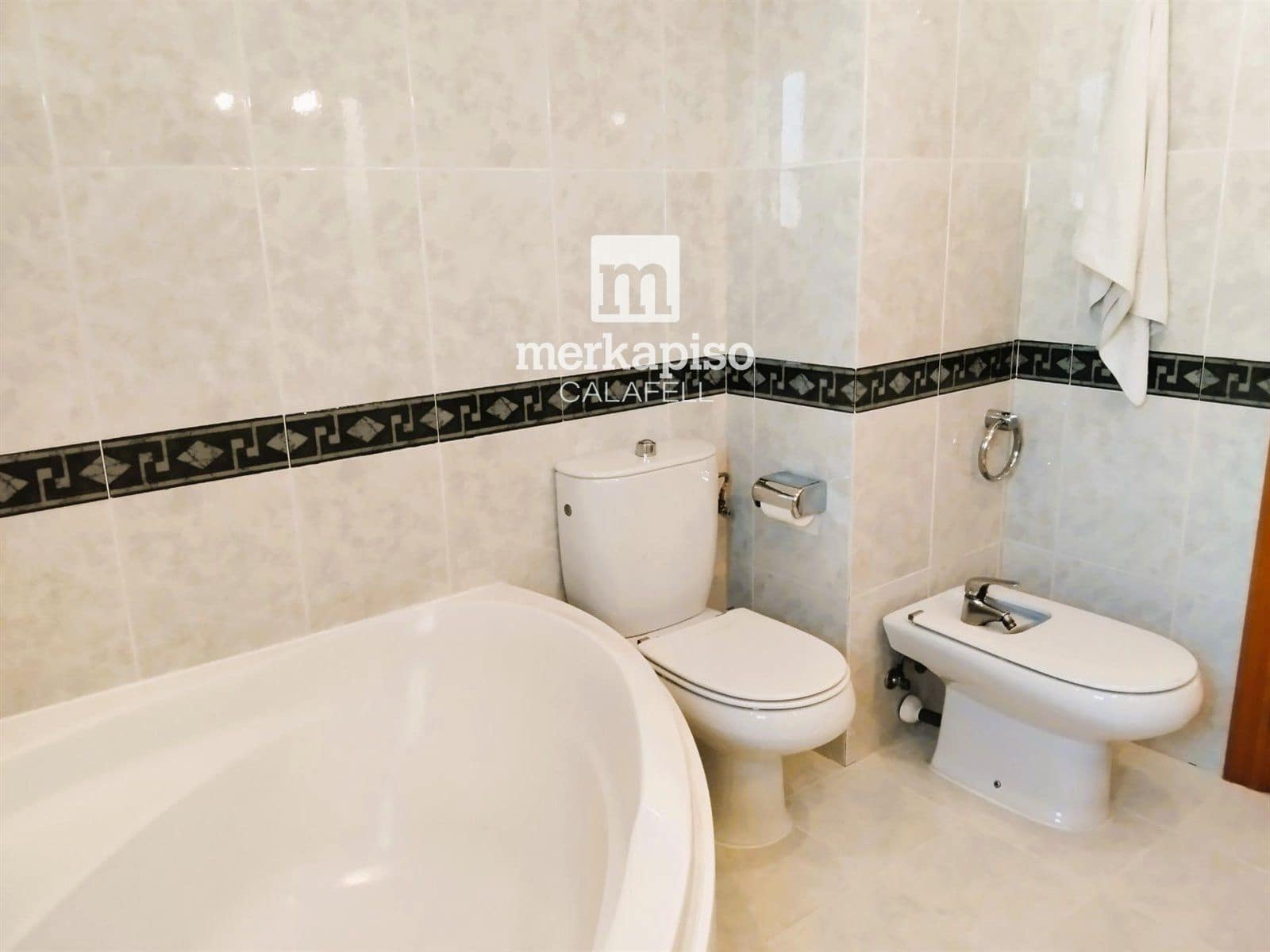 5 sovrum Villa till salu i El Vendrell med pool garage - 550 000 € (Ref: 9626637)