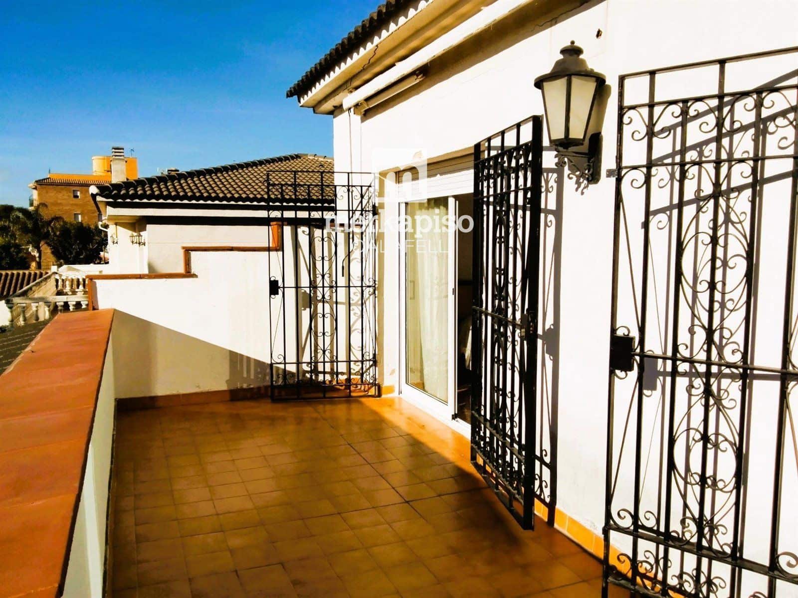 5 sovrum Villa till salu i El Vendrell med pool garage - 550 000 € (Ref: 9626637)