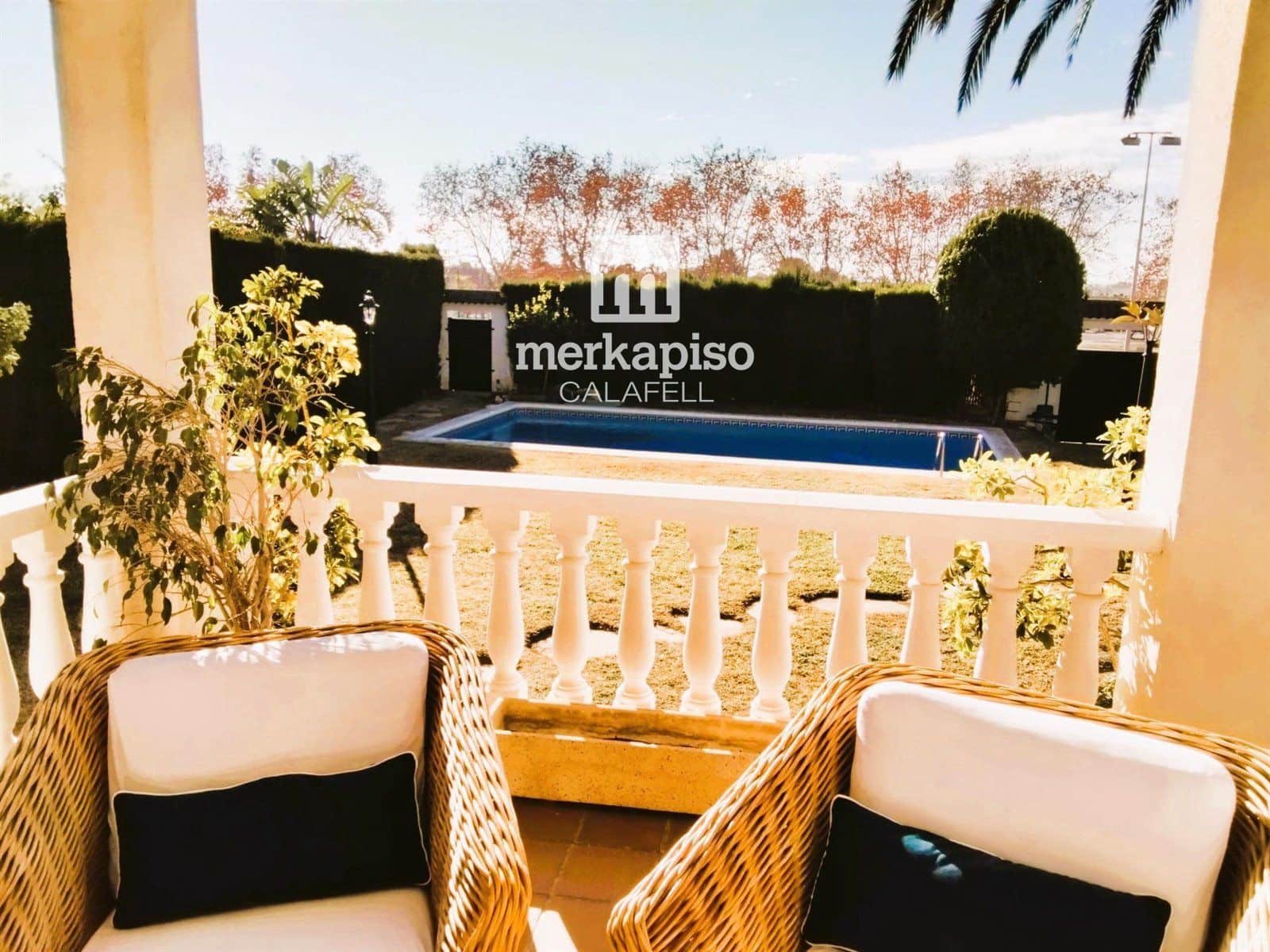 5 Zimmer Villa zu verkaufen in El Vendrell mit Pool Garage - 550.000 € (Ref: 9626641)