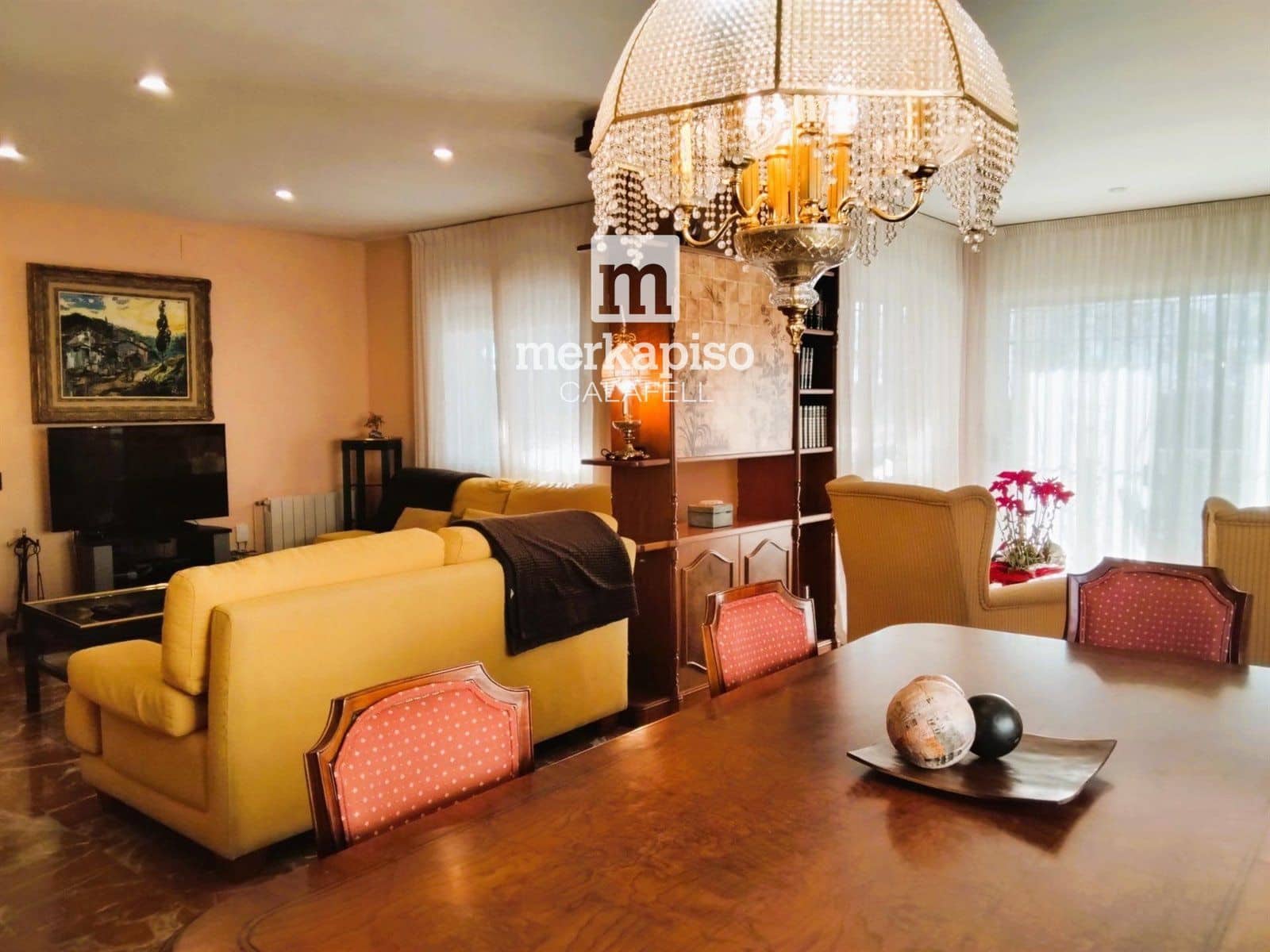 5 Zimmer Villa zu verkaufen in El Vendrell mit Pool Garage - 550.000 € (Ref: 9626641)