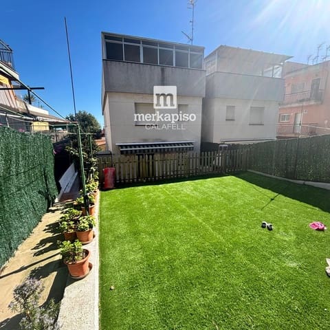 3 bedroom Flat for sale in Segur de Calafell, Calafell with garage - € 222,700 (Ref: 9628426)