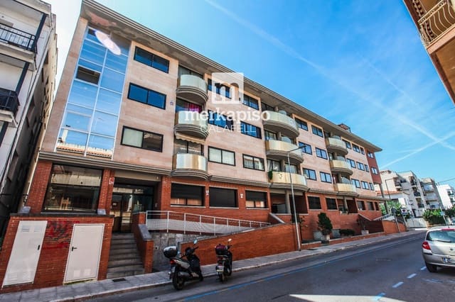 2 slaapkamer Flat te koop in Calafell met garage - € 229.000 (Ref: 9628428)