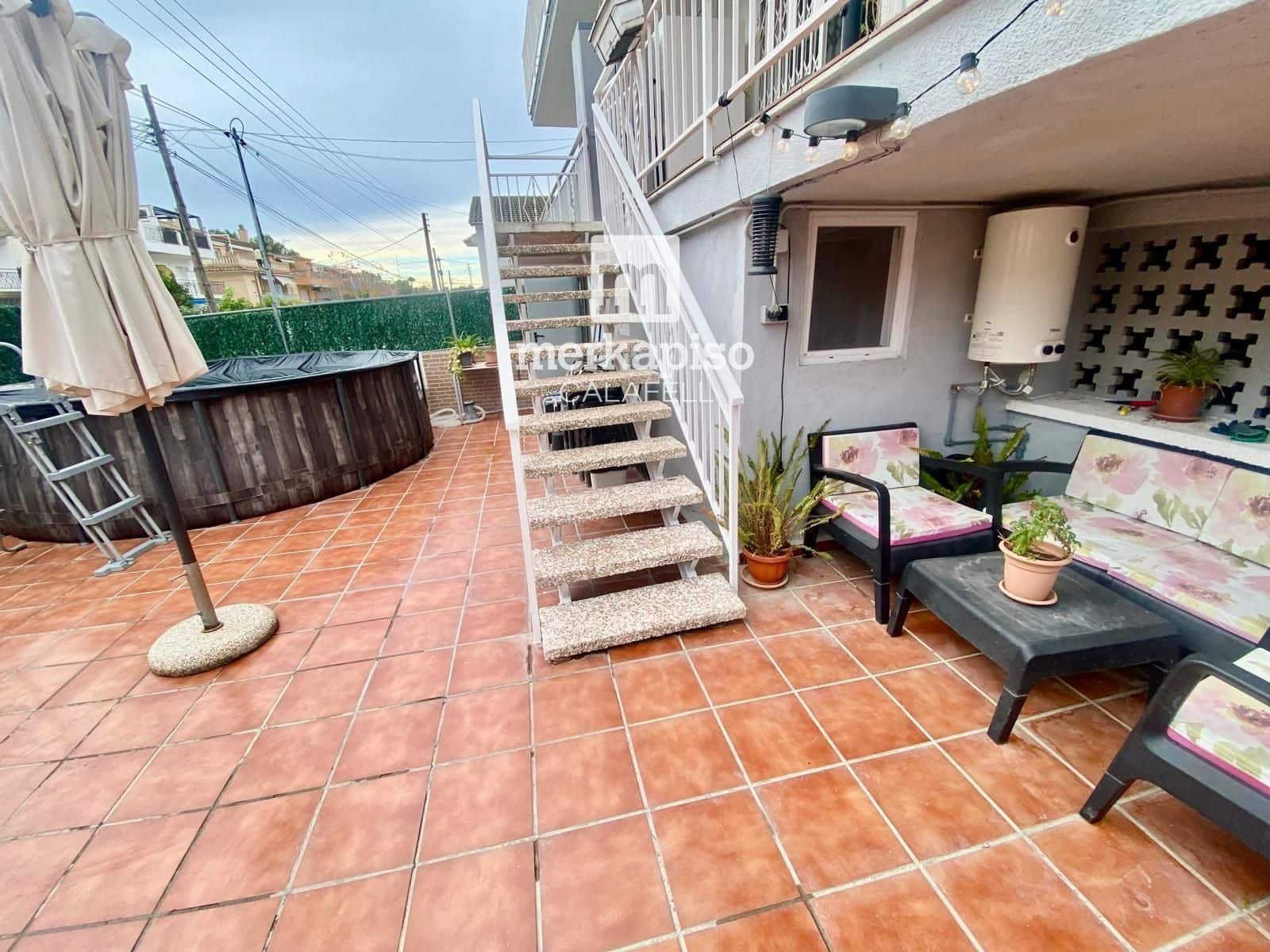 3 bedroom Flat for sale in Segur de Calafell - € 219,000 (Ref: 9638057)