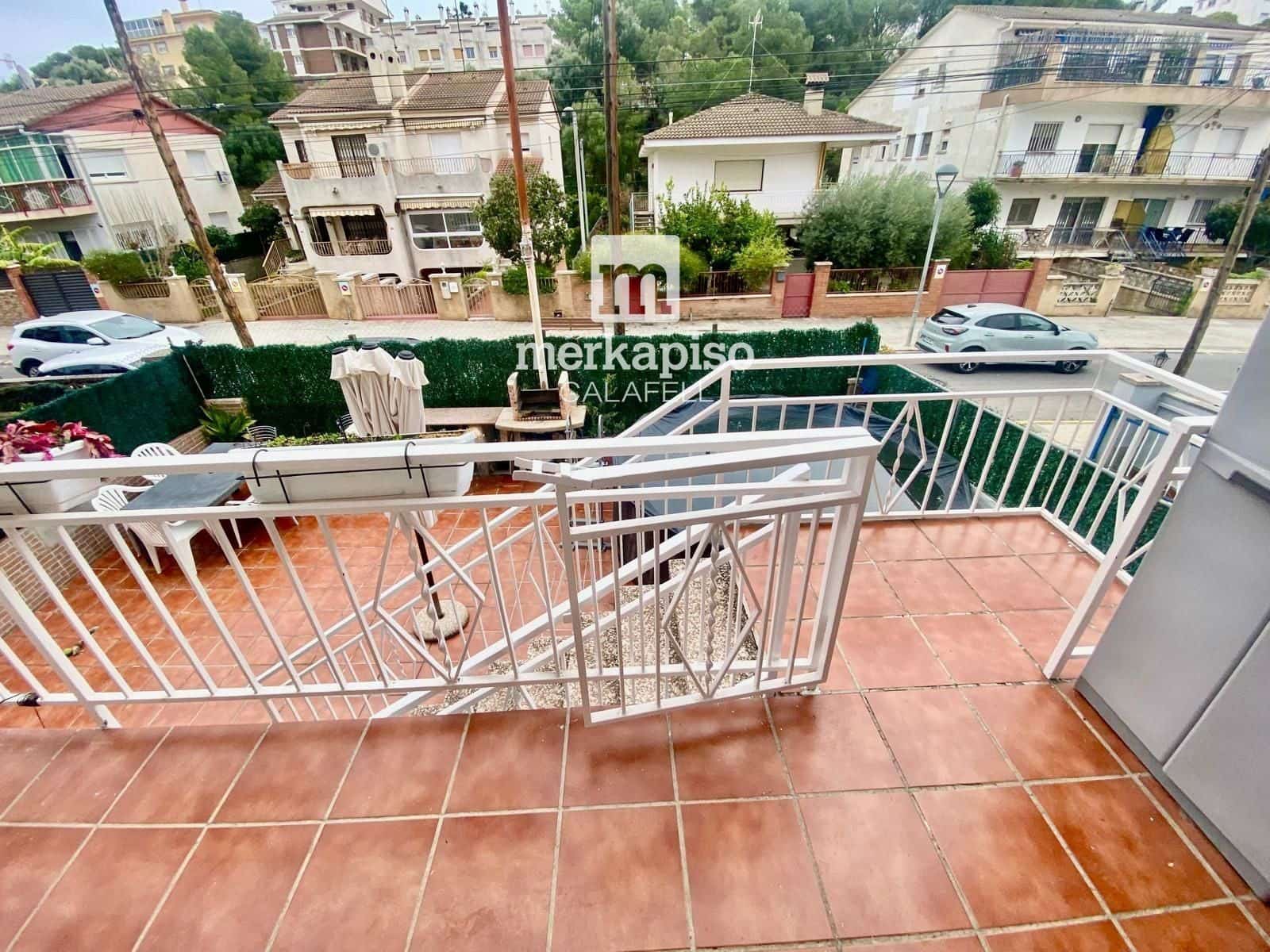 3 bedroom Flat for sale in Segur de Calafell - € 219,000 (Ref: 9638057)