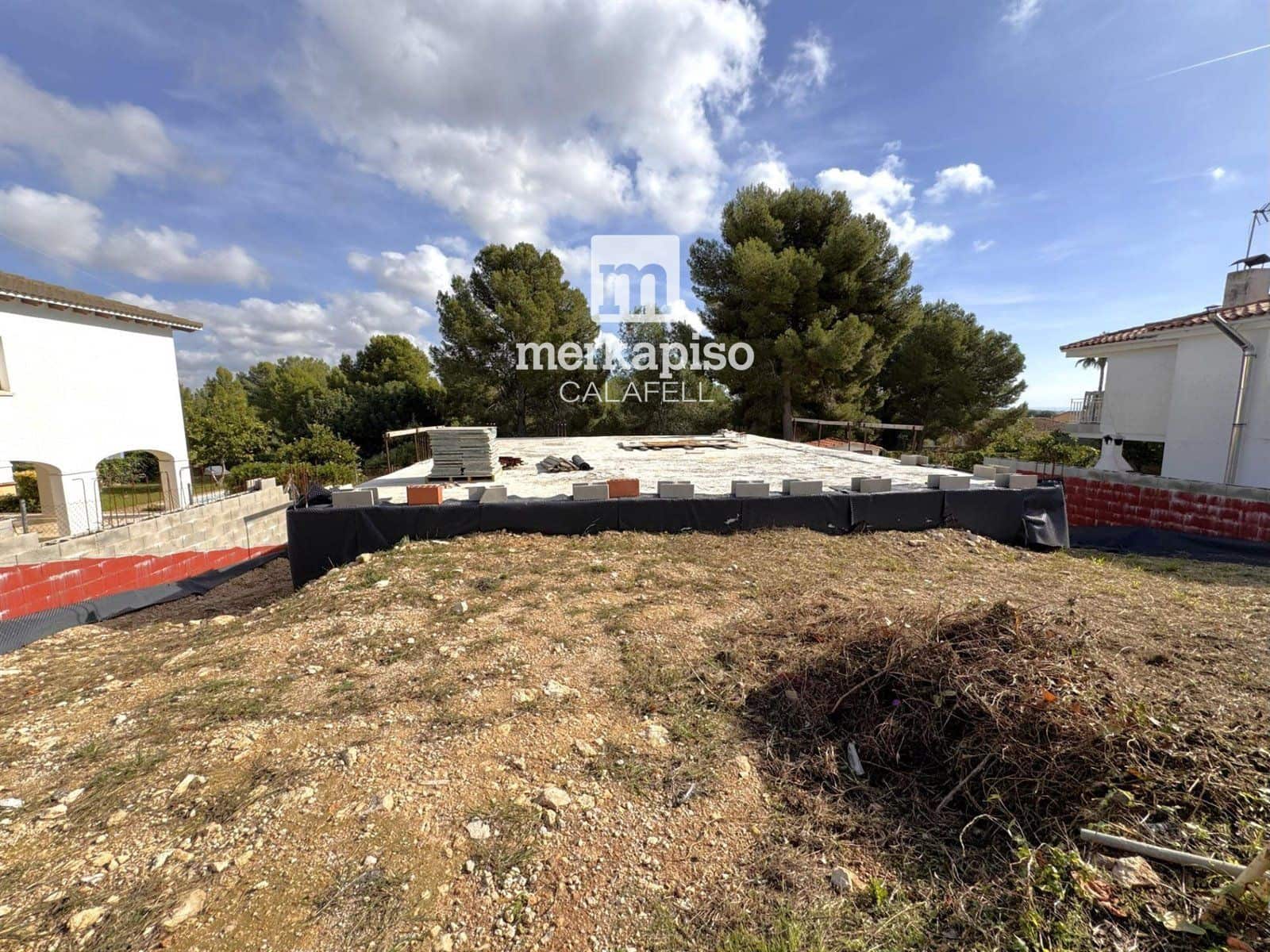 Chalet de 3 habitaciones en El Vendrell en venta - 145.000 € (Ref: 9643524)