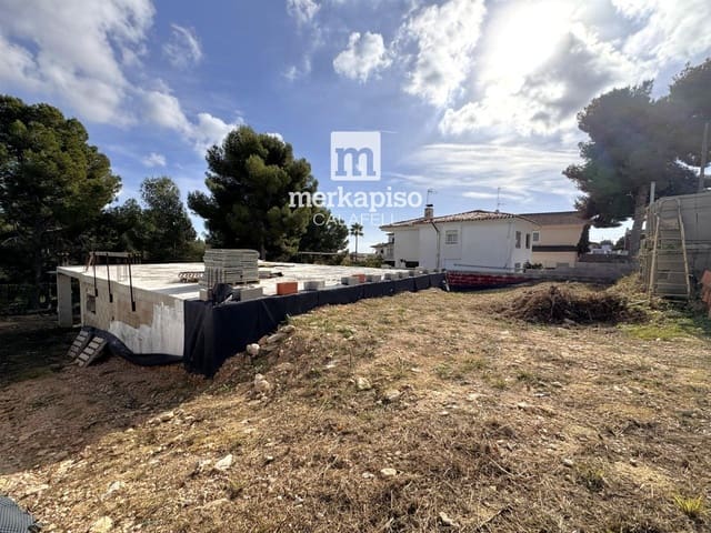Chalet de 3 habitaciones en El Vendrell en venta - 145.000 € (Ref: 9643524)