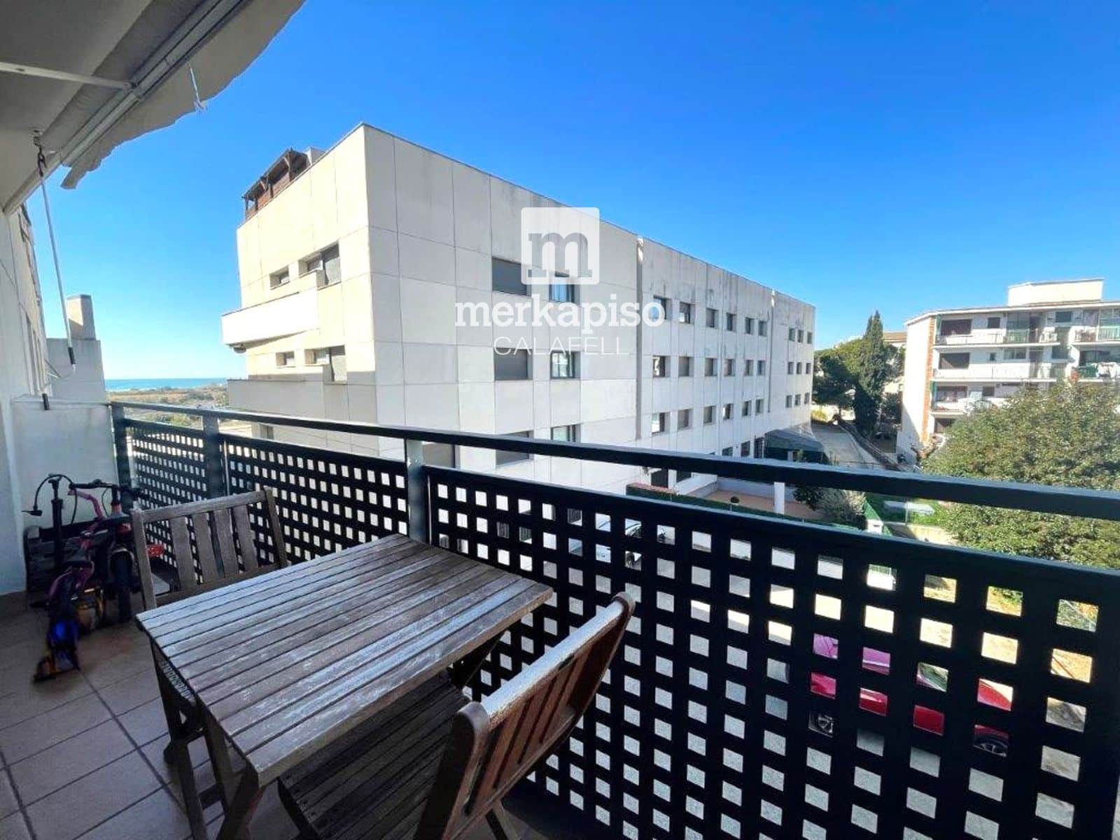 2 soveværelse Lejlighed til salg i El Vendrell med swimmingpool garage - € 220.000 (Ref: 9643525)