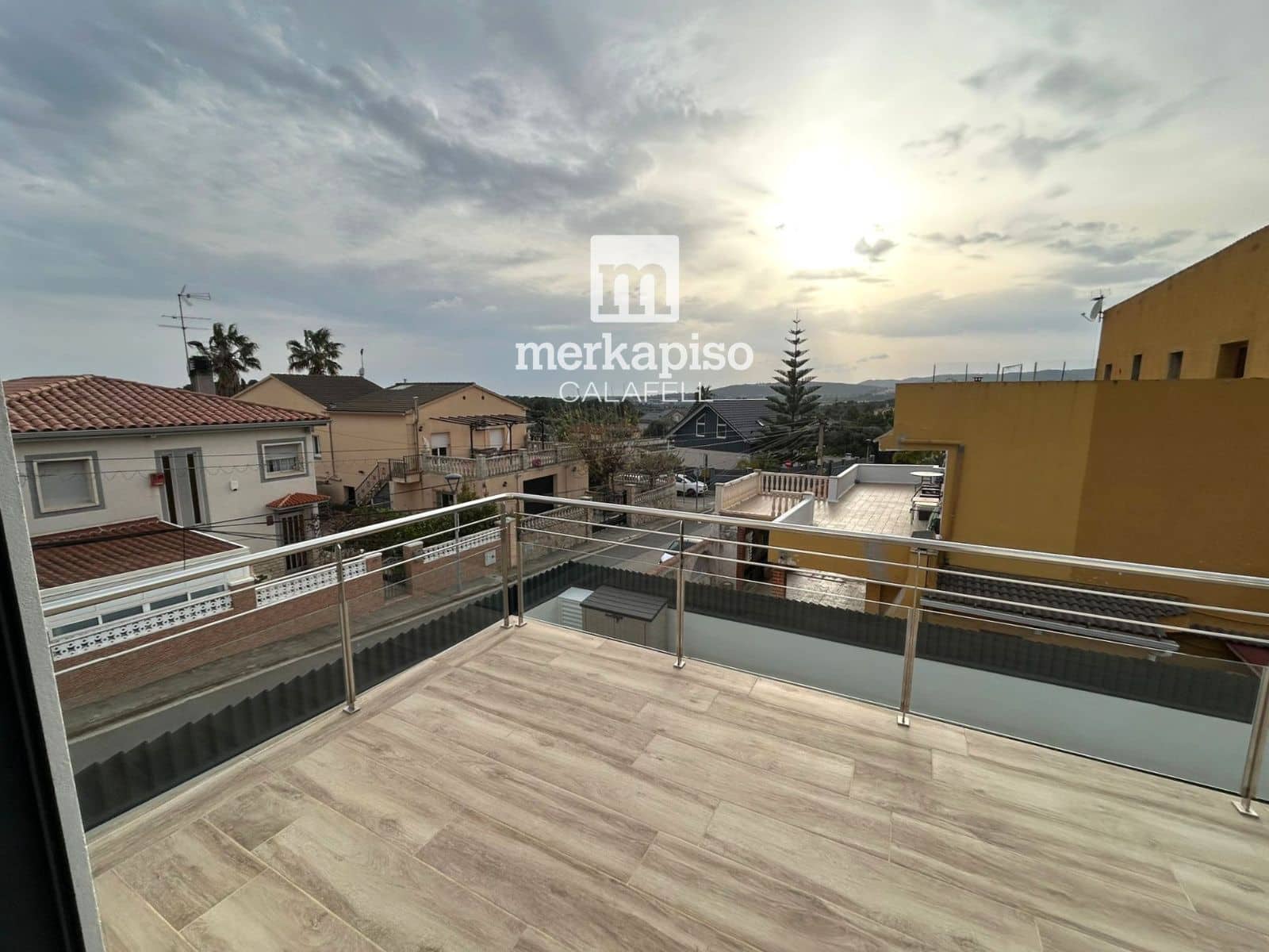 4 soverom Villa til salgs i El Vendrell med svømmebasseng garasje - € 630 000 (Ref: 9650492)