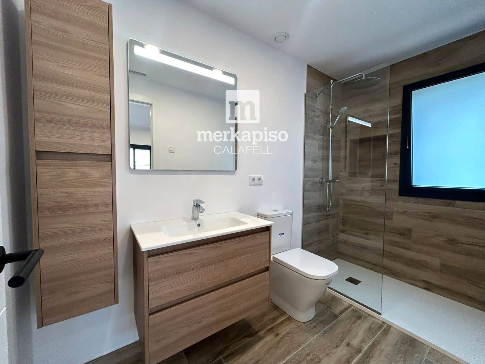 4 soverom Villa til salgs i El Vendrell med svømmebasseng garasje - € 630 000 (Ref: 9650492)