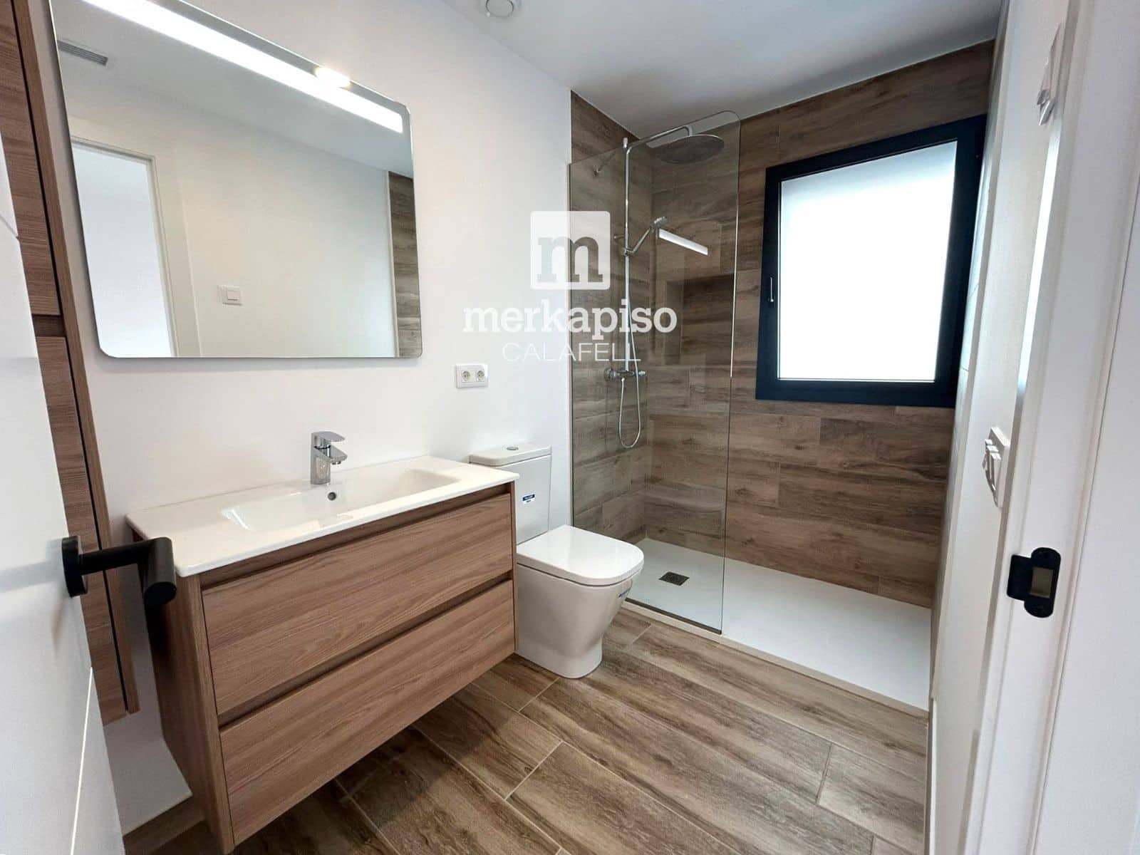 4 soverom Villa til salgs i El Vendrell med svømmebasseng garasje - € 630 000 (Ref: 9650492)