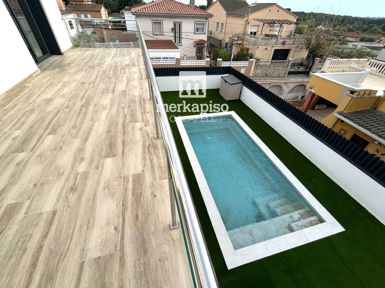 4 soverom Villa til salgs i El Vendrell med svømmebasseng garasje - € 630 000 (Ref: 9650492)