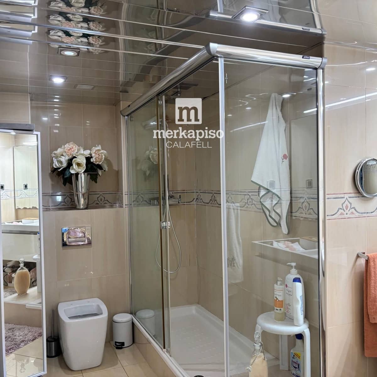 4 bedroom Flat for sale in Calafell with garage - € 385,000 (Ref: 9653043)