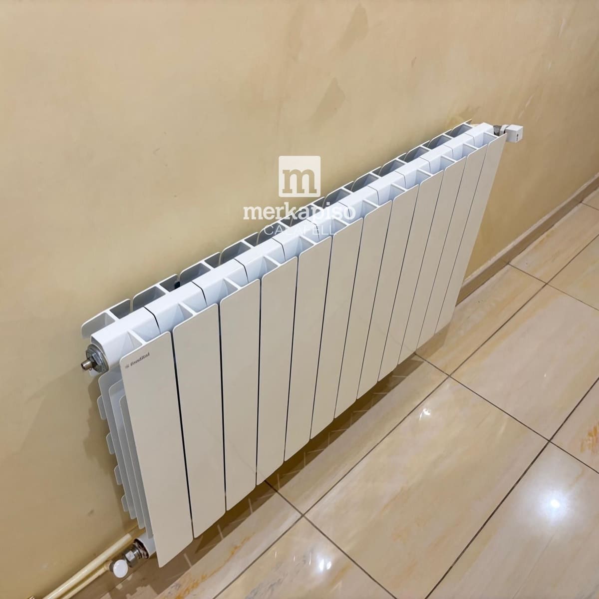 4 bedroom Flat for sale in Calafell with garage - € 385,000 (Ref: 9653043)