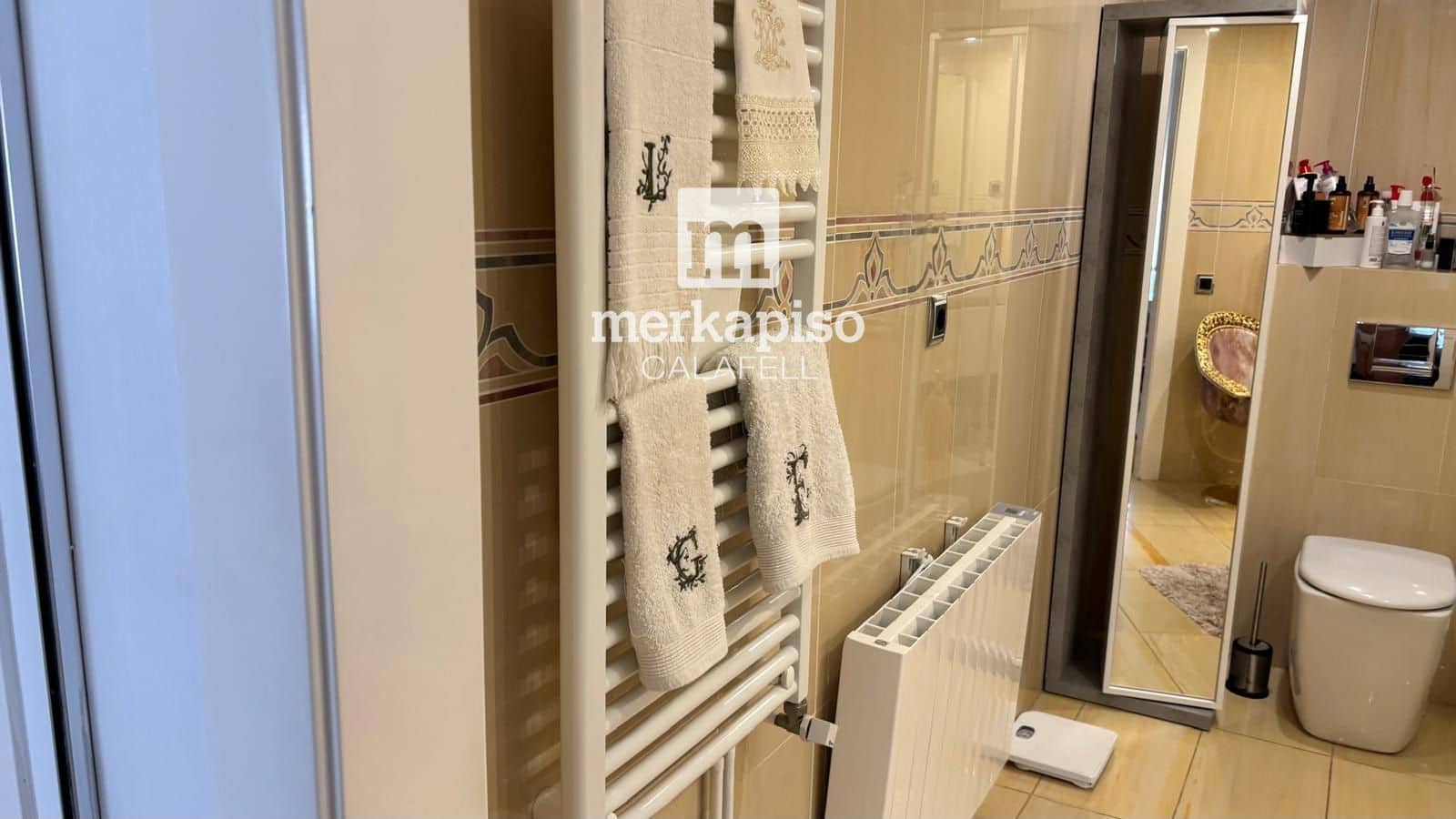 4 slaapkamer Flat te koop in Calafell met garage - € 420.000 (Ref: 9653043)