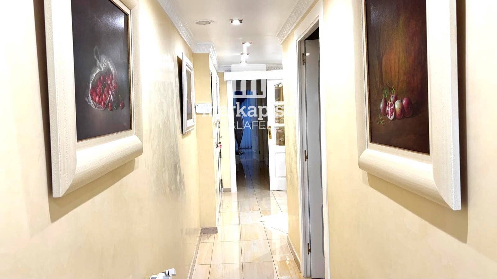 4 sovrum Lägenhet till salu i Calafell med garage - 420 000 € (Ref: 9653043)